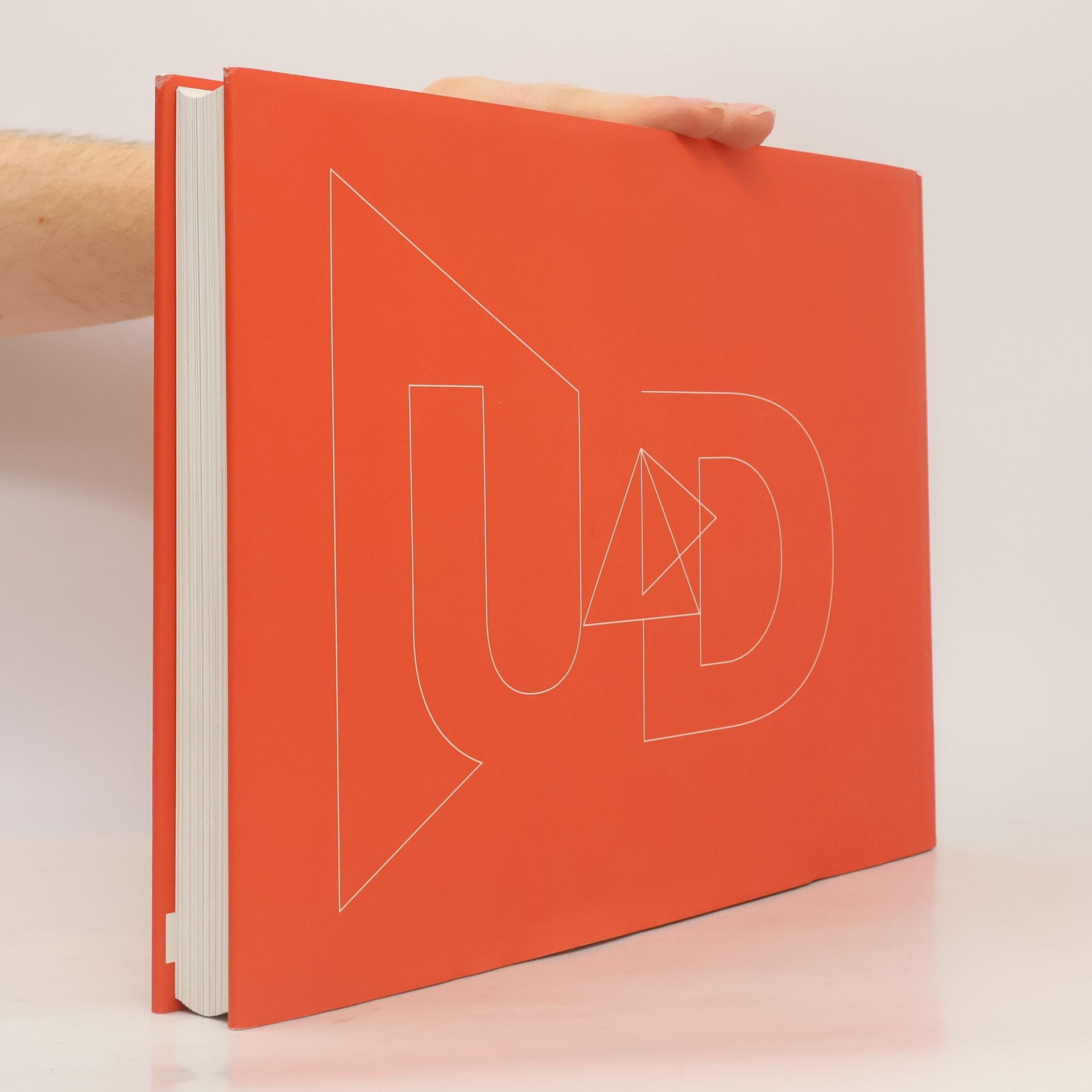 Autores varios Ústav umění a designu