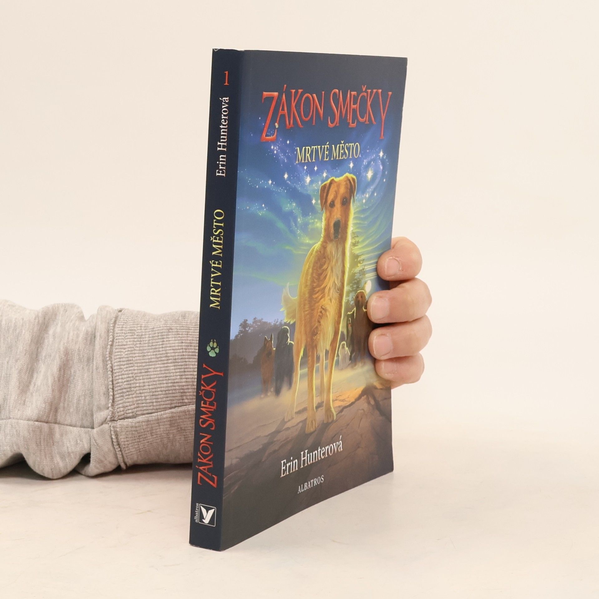 Erin Hunter Zákon smečky. Mrtvé město