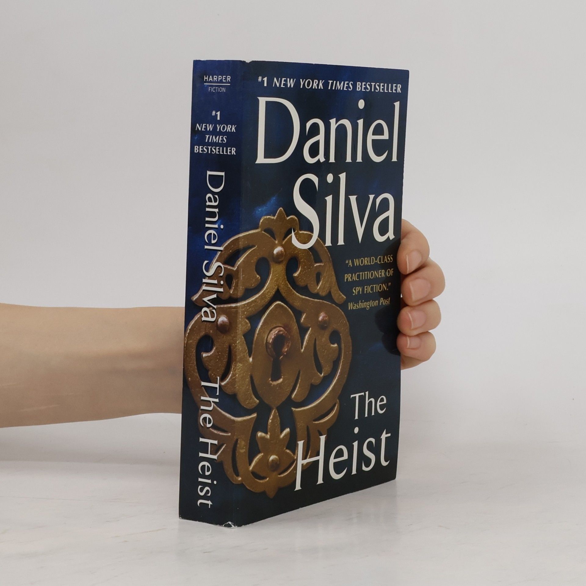 Daniel Silva The Heist