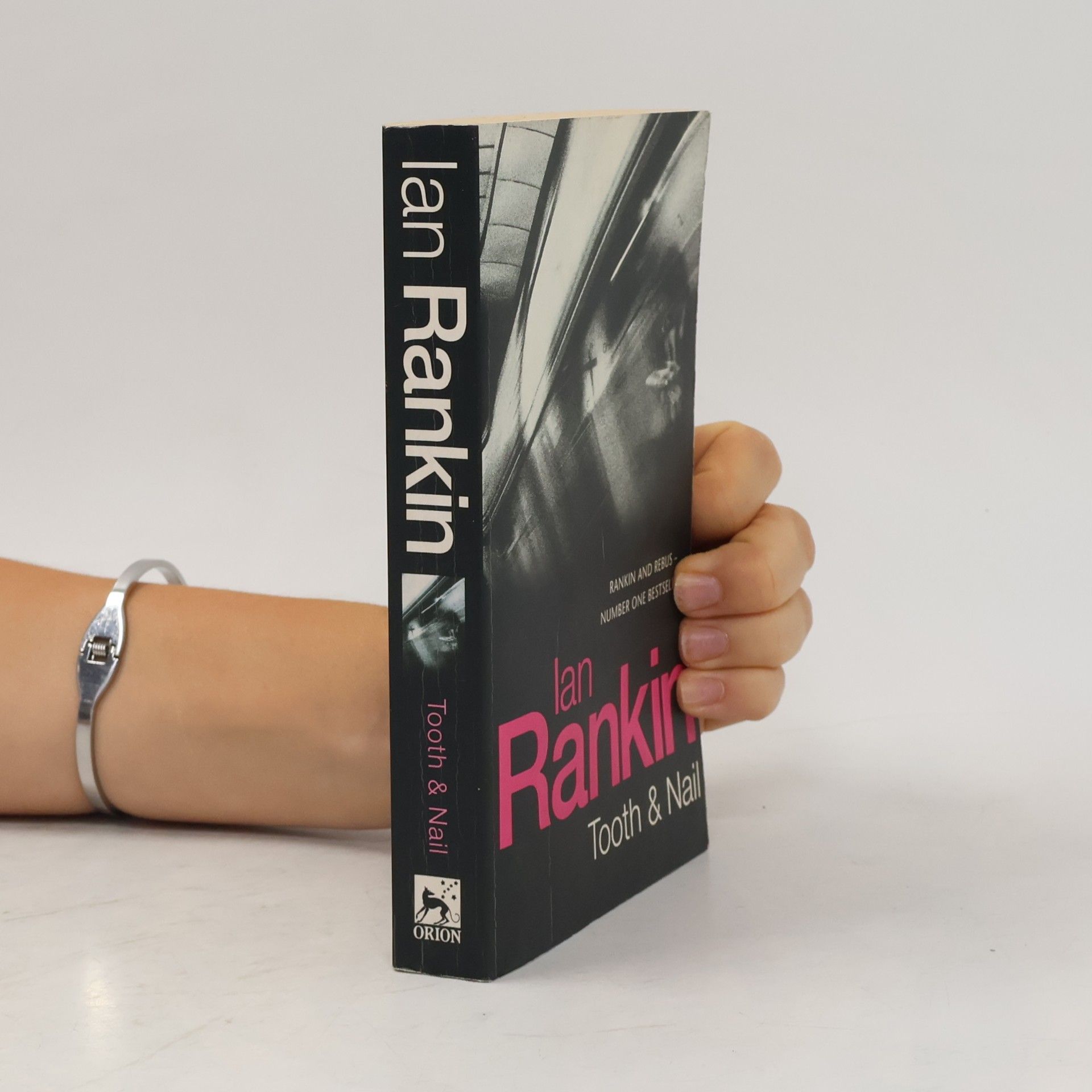 Ian Rankin Tooth & nail.