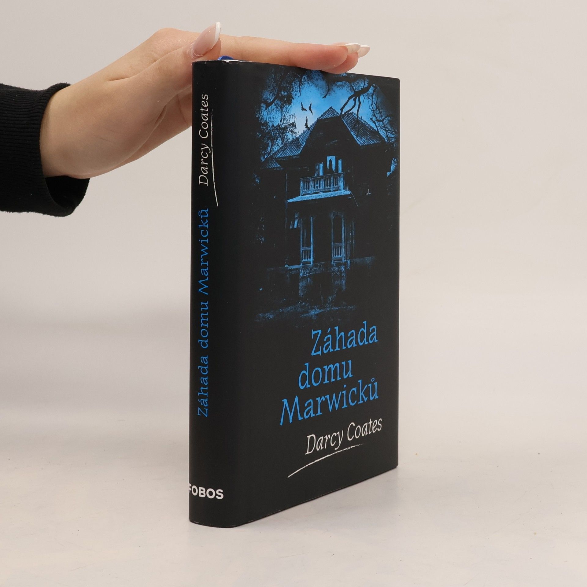 Darcy Coates Záhada domu Marwicků