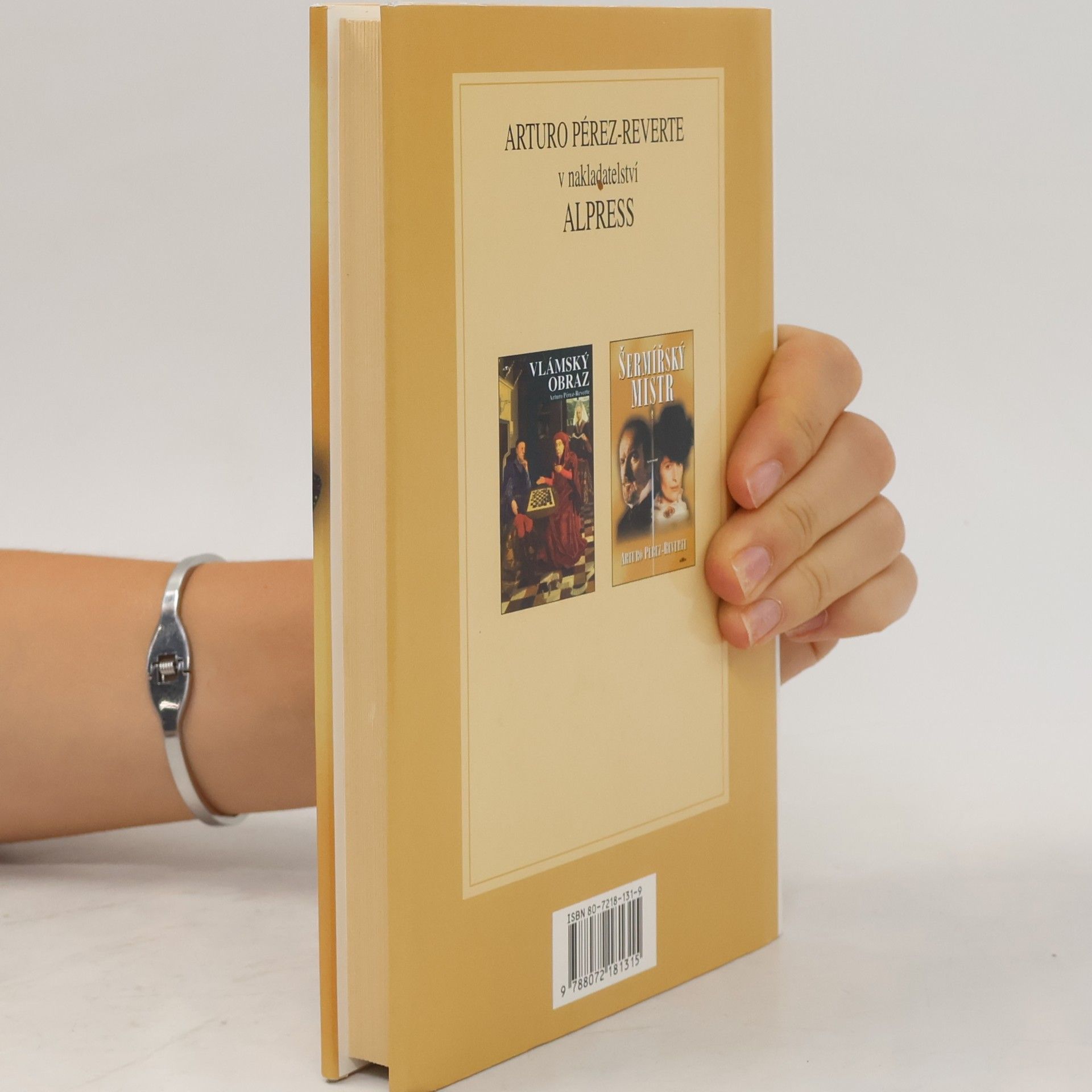Arturo Pérez-Reverte y Gutiérrez Šermířský mistr