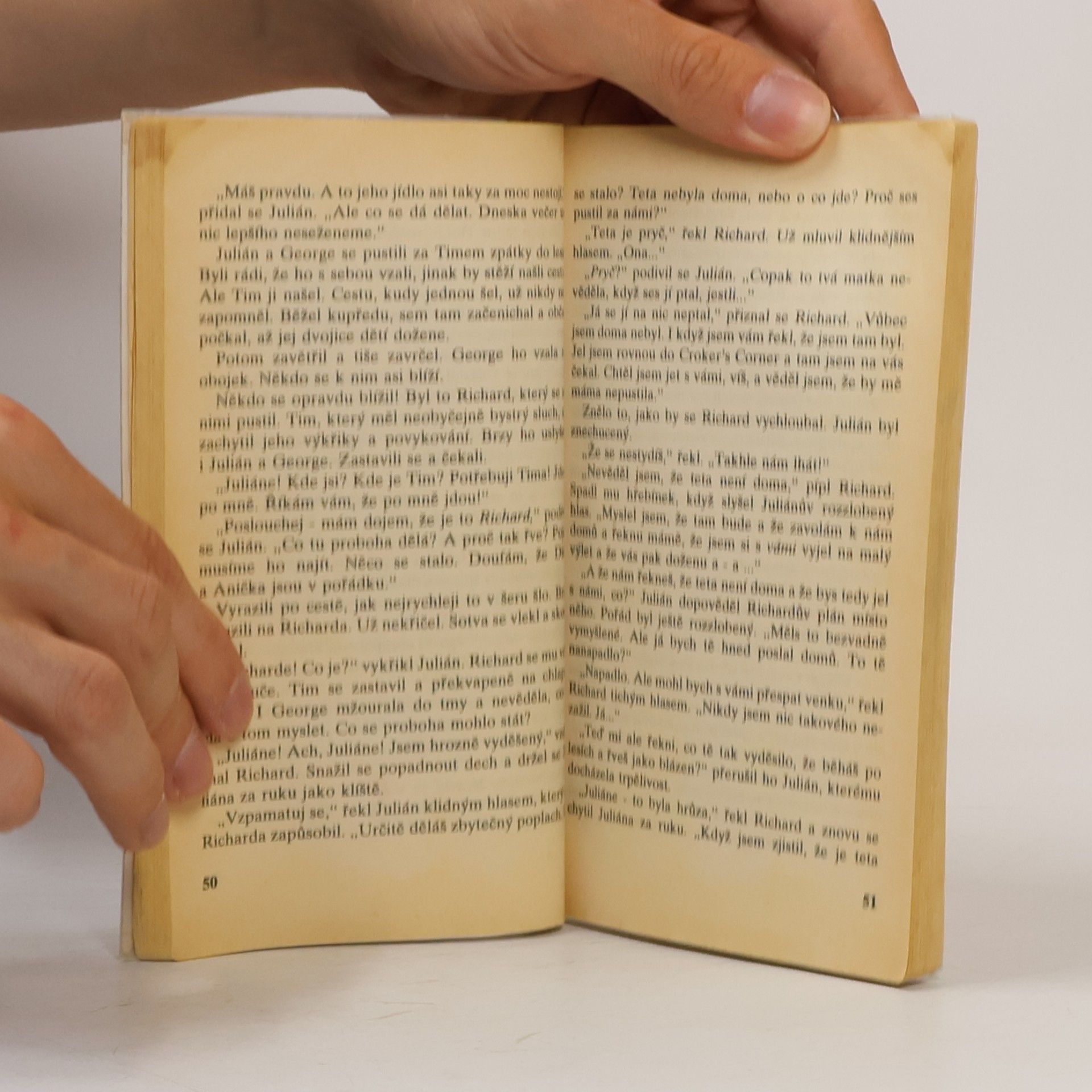 Enid Blyton Správná pětka. Pětka v Sovím doupěti