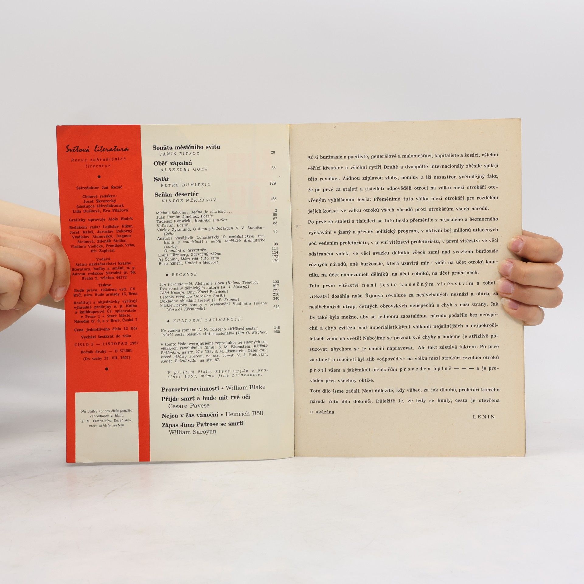 Kolektiv autorů Světová literatura. Říjen 1917
