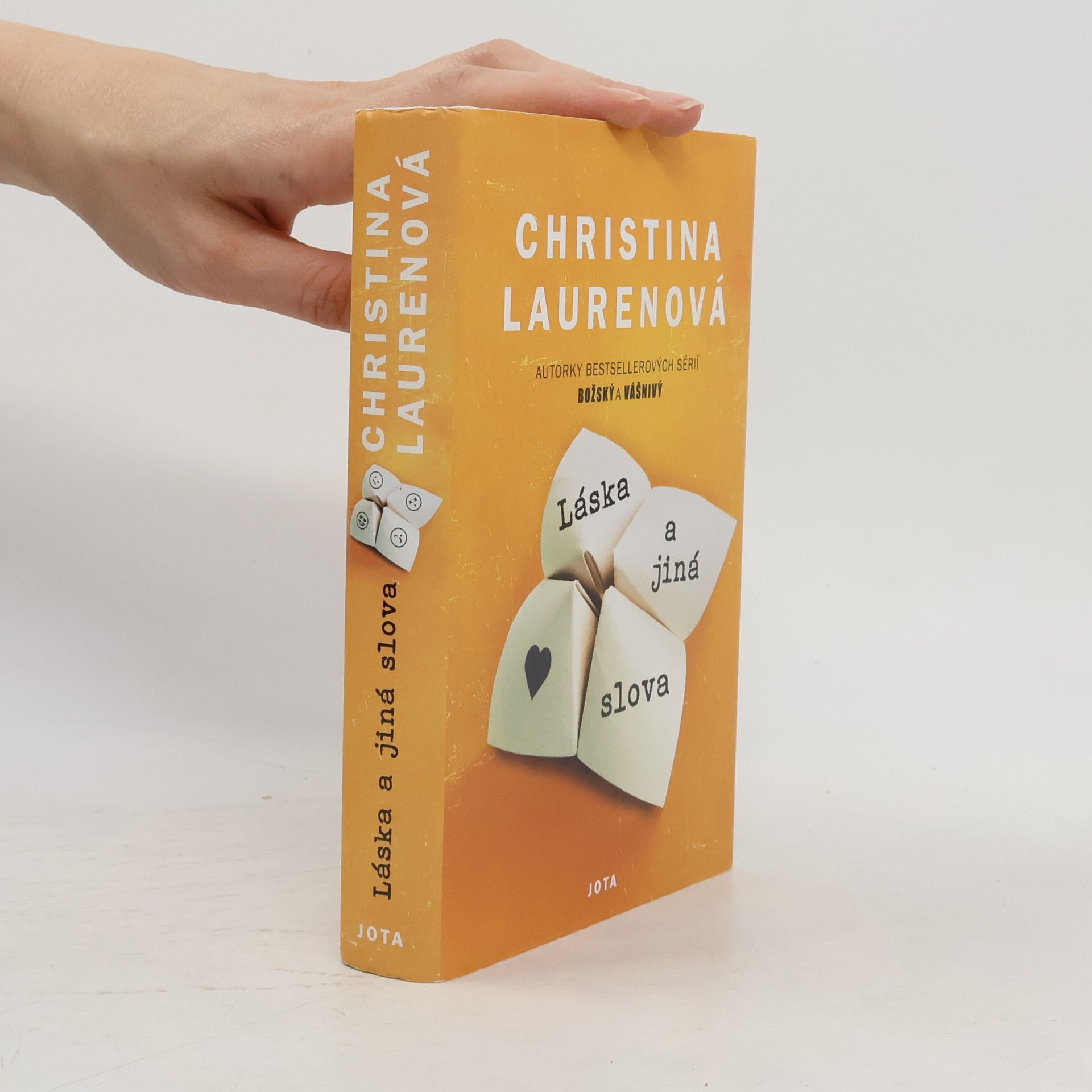 Christina Lauren Láska a jiná slova