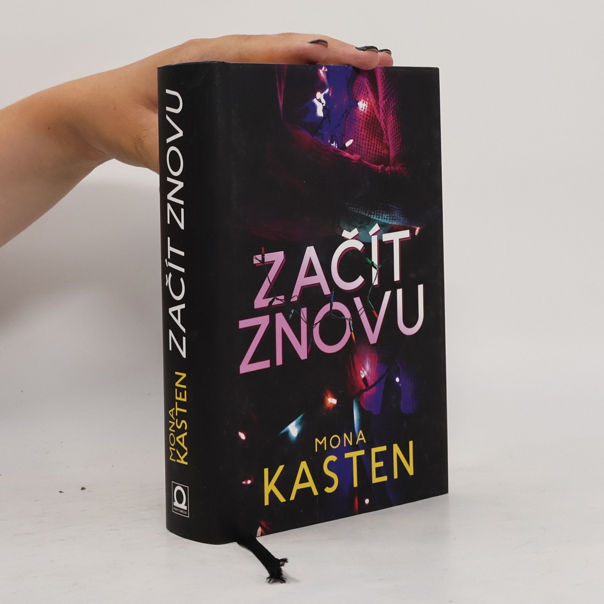 Mona Kasten Začít znovu