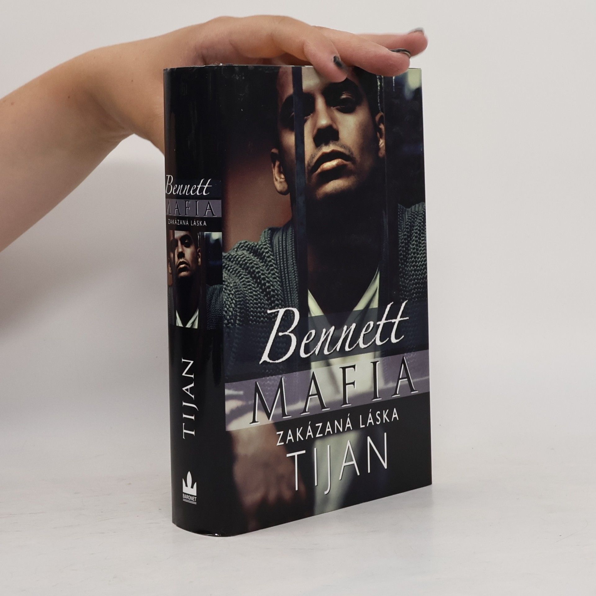 Tijan Bennett mafia : zakázaná láska