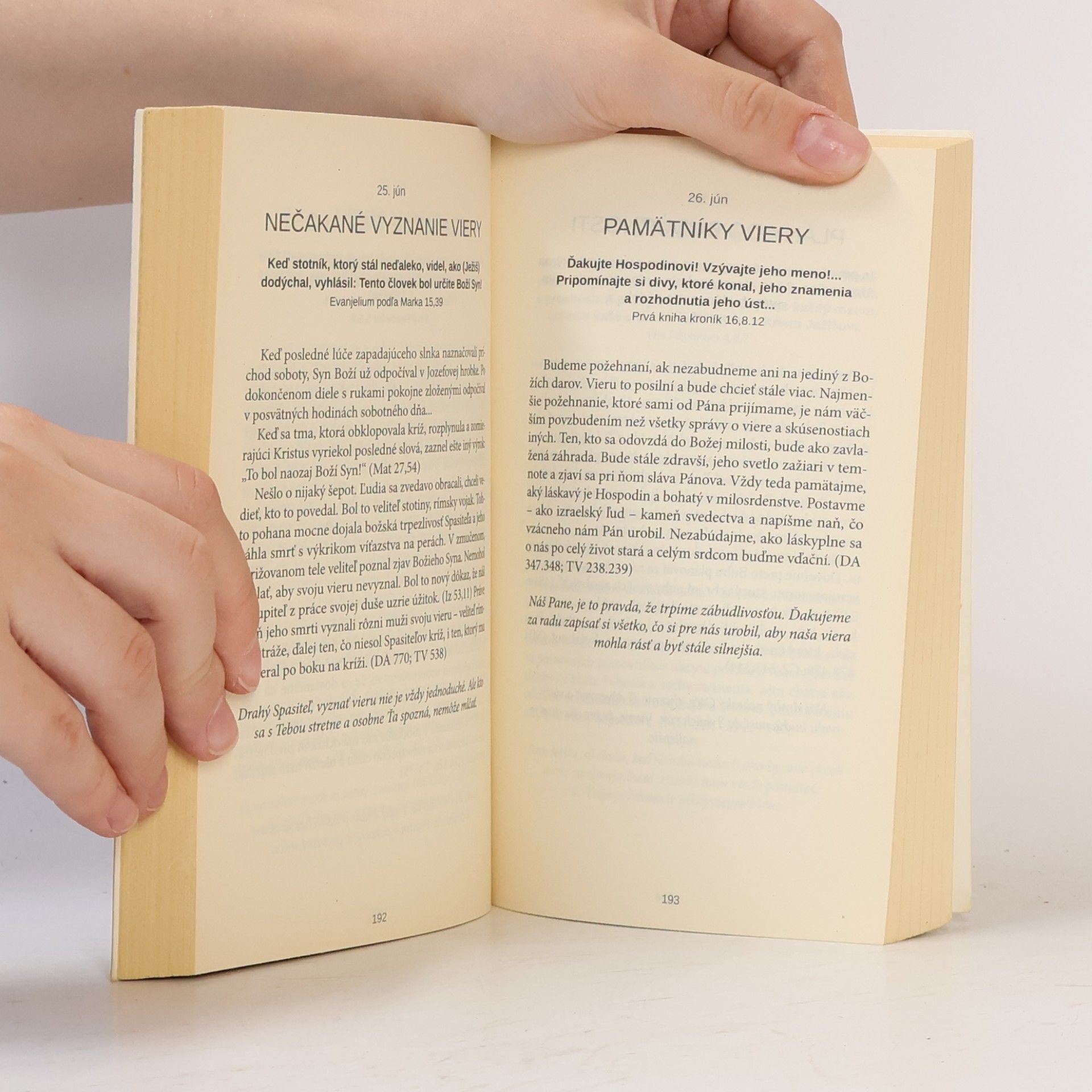 Collectif d'auteurs Mozaika života