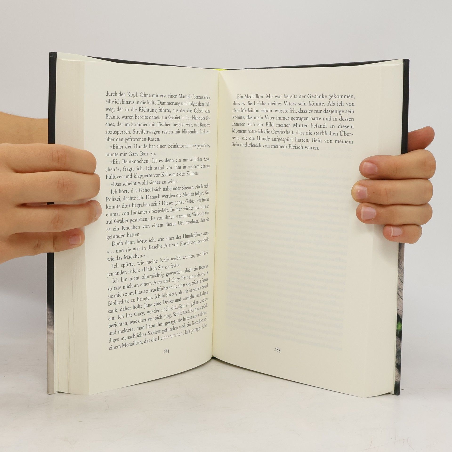 Mary Higgins Clark Und hinter dir die Finsternis