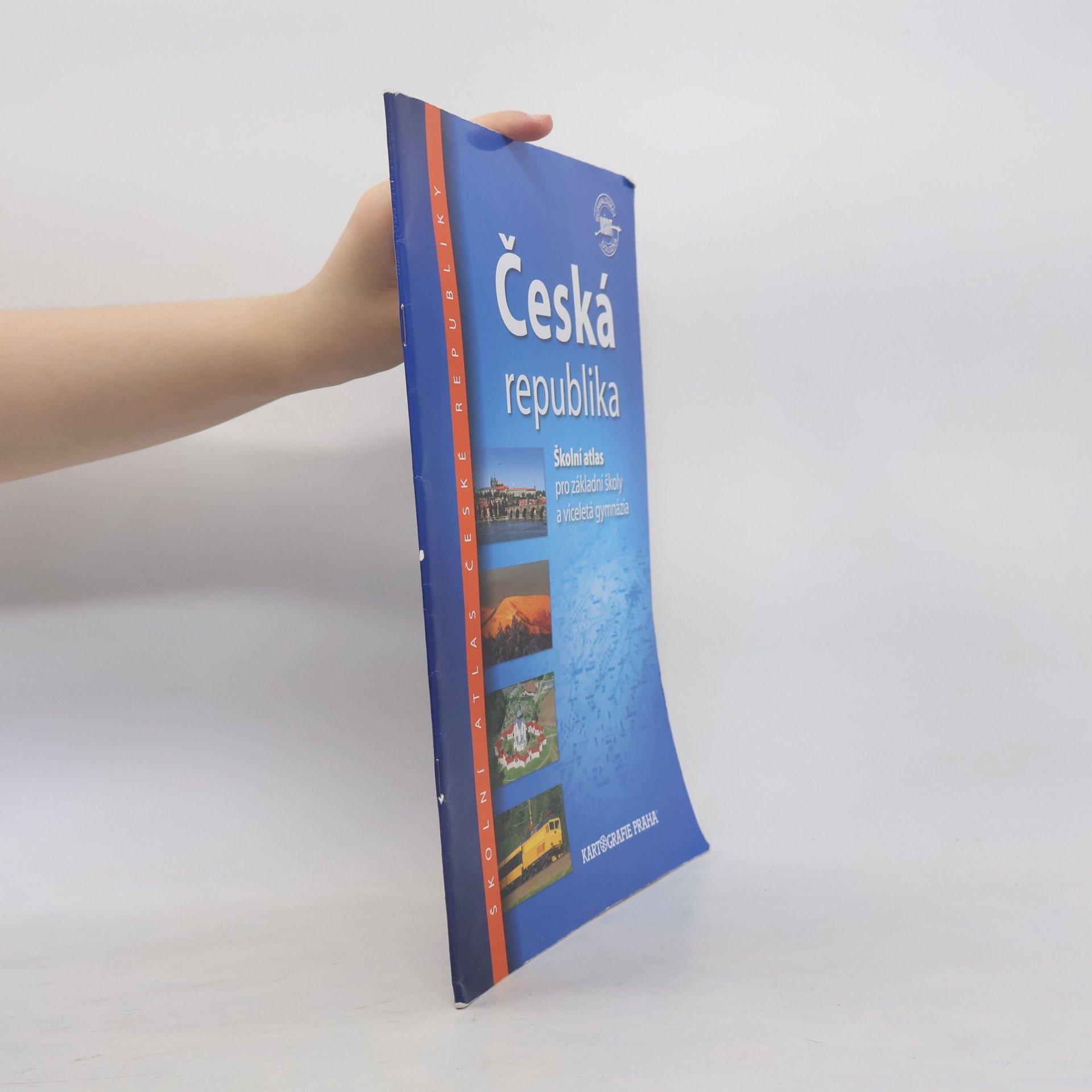 Autorenkollektiv Česká republika školní atlas pro základní školy a víceletá gymnázia