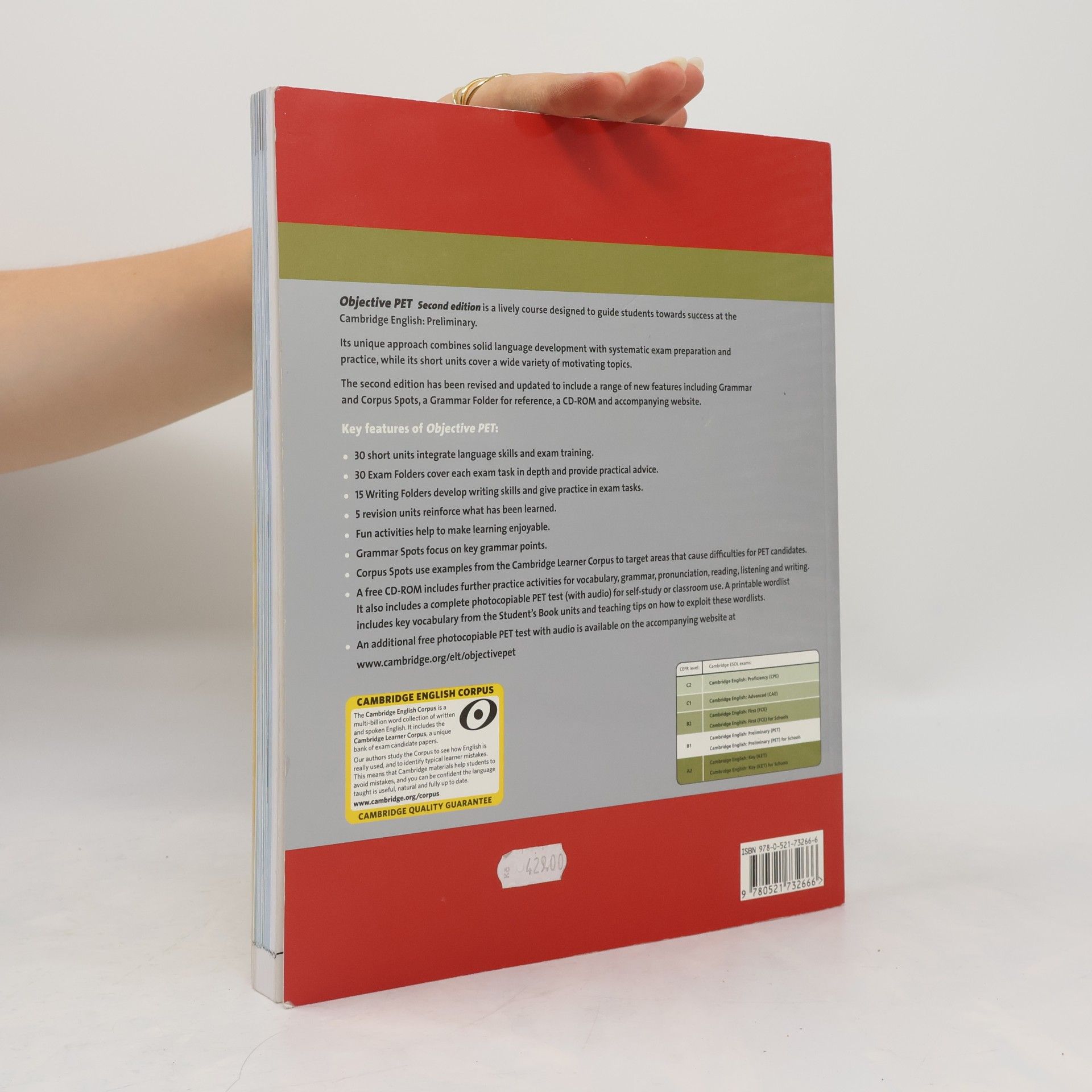 Louise Hashemi Objective PET. Student's book