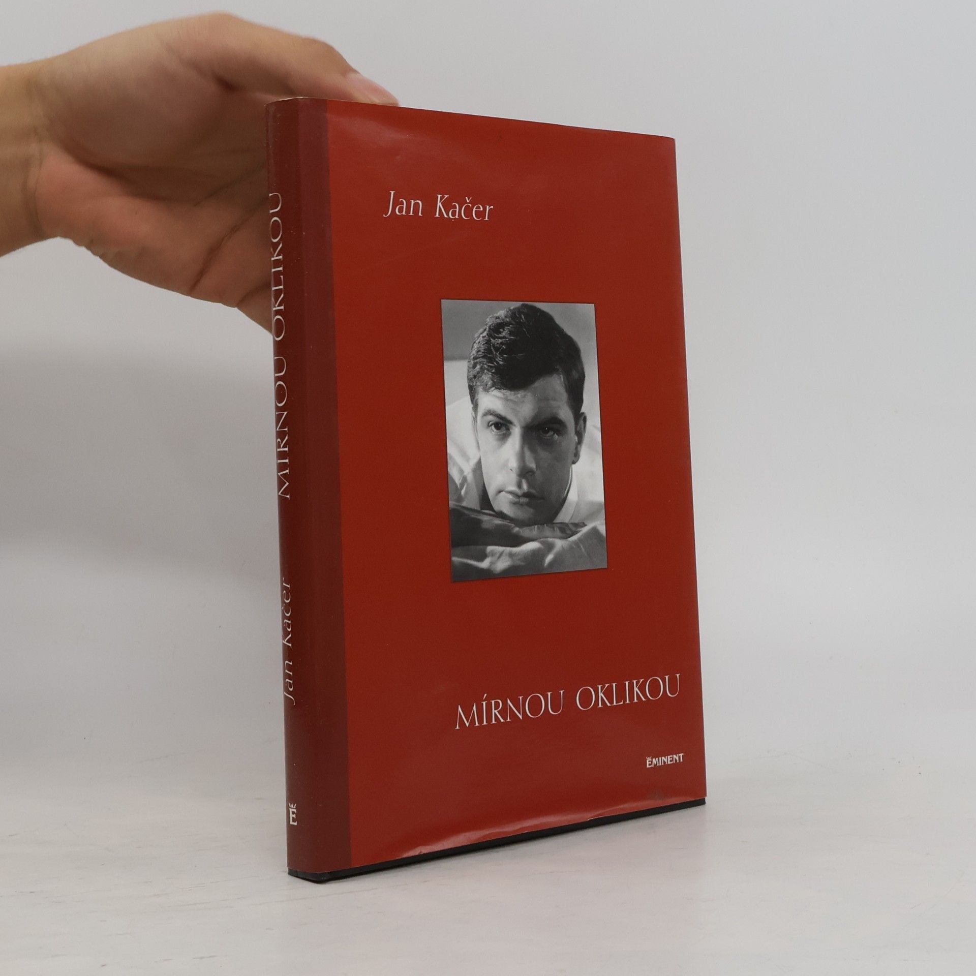 Jan Kačer Mírnou oklikou