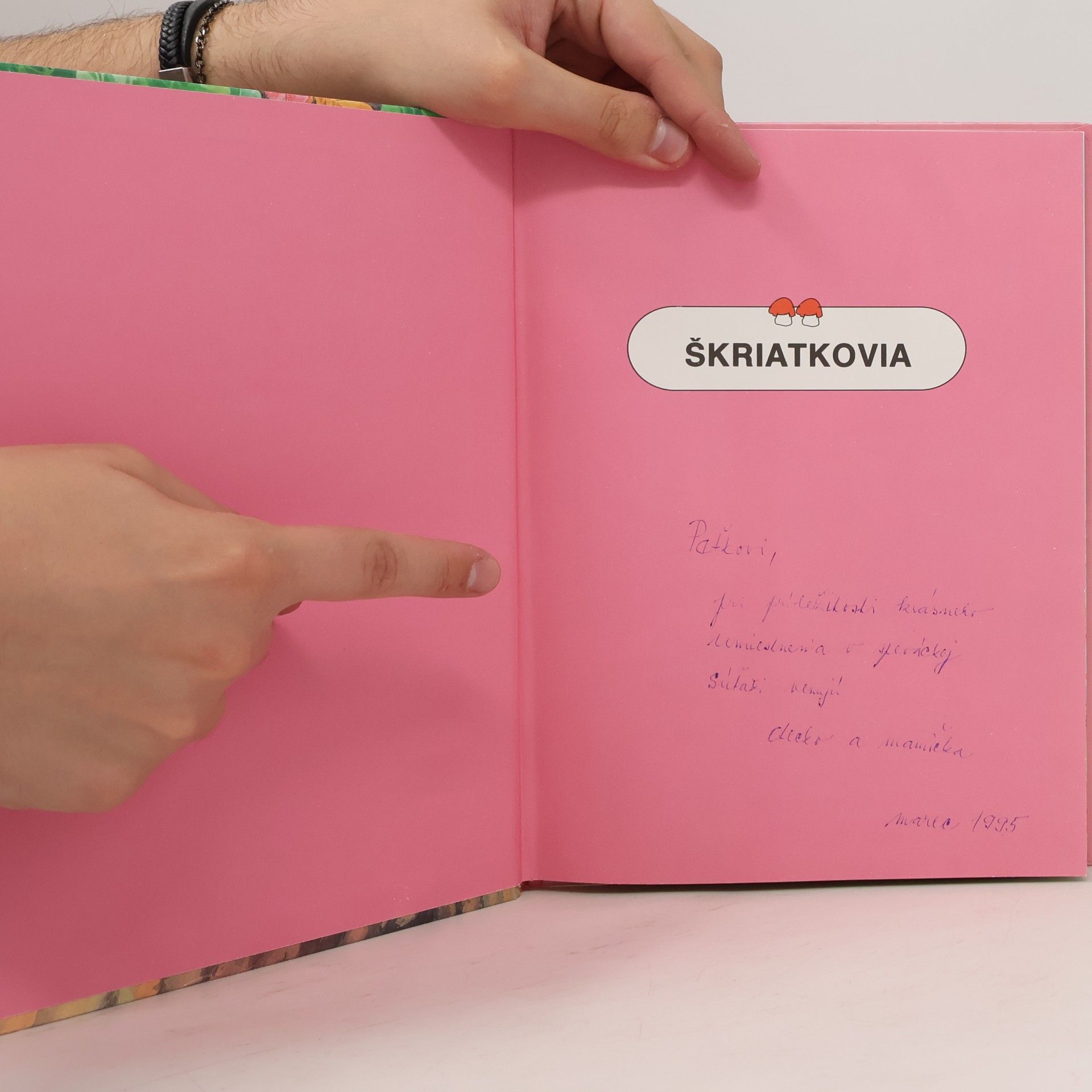 Autores varios Škriatkovia