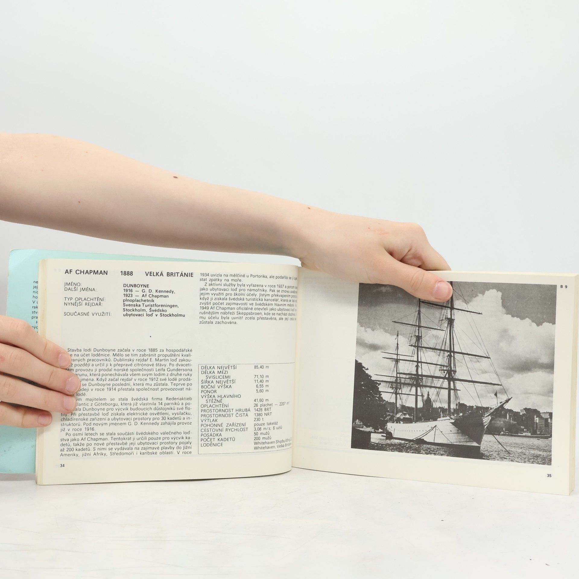 Evžen Škňouřil Atlas lodí 6. Školní lodě