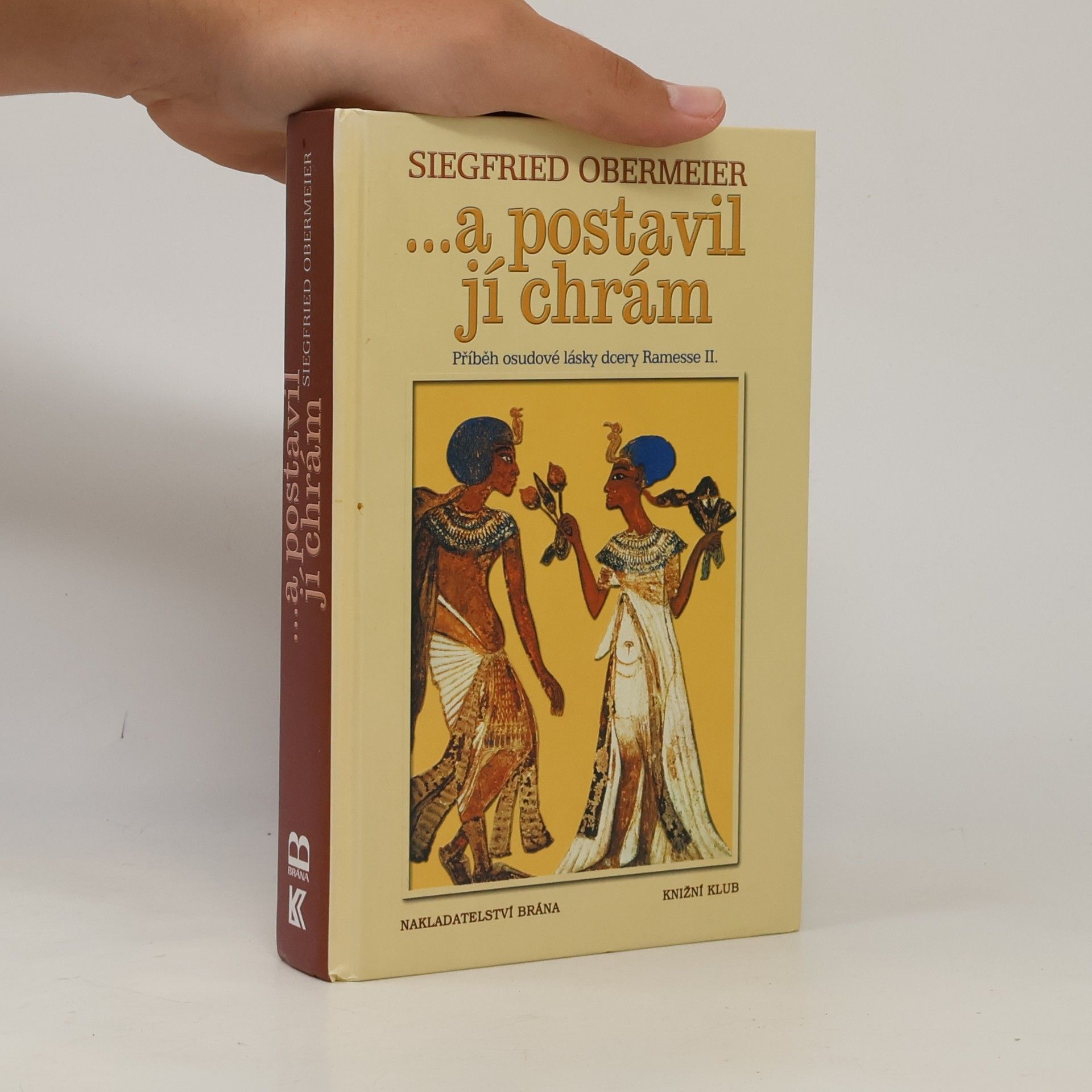 ...a postavil jí chrám