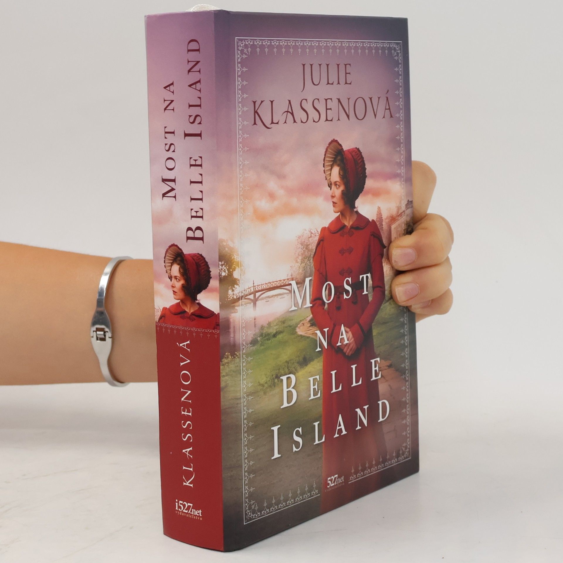Julie Klassen Most na Belle Island