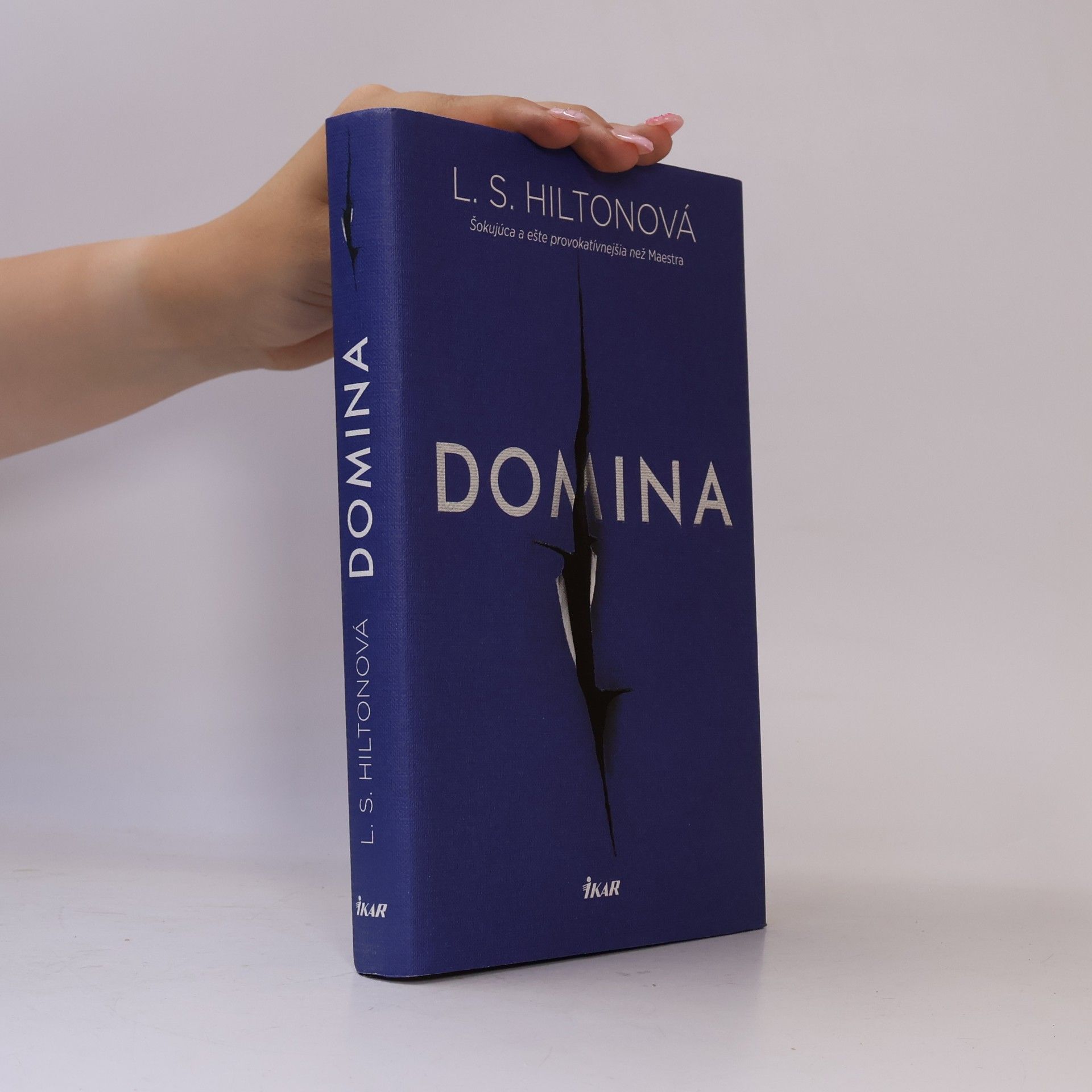 L.S. Hilton Domina