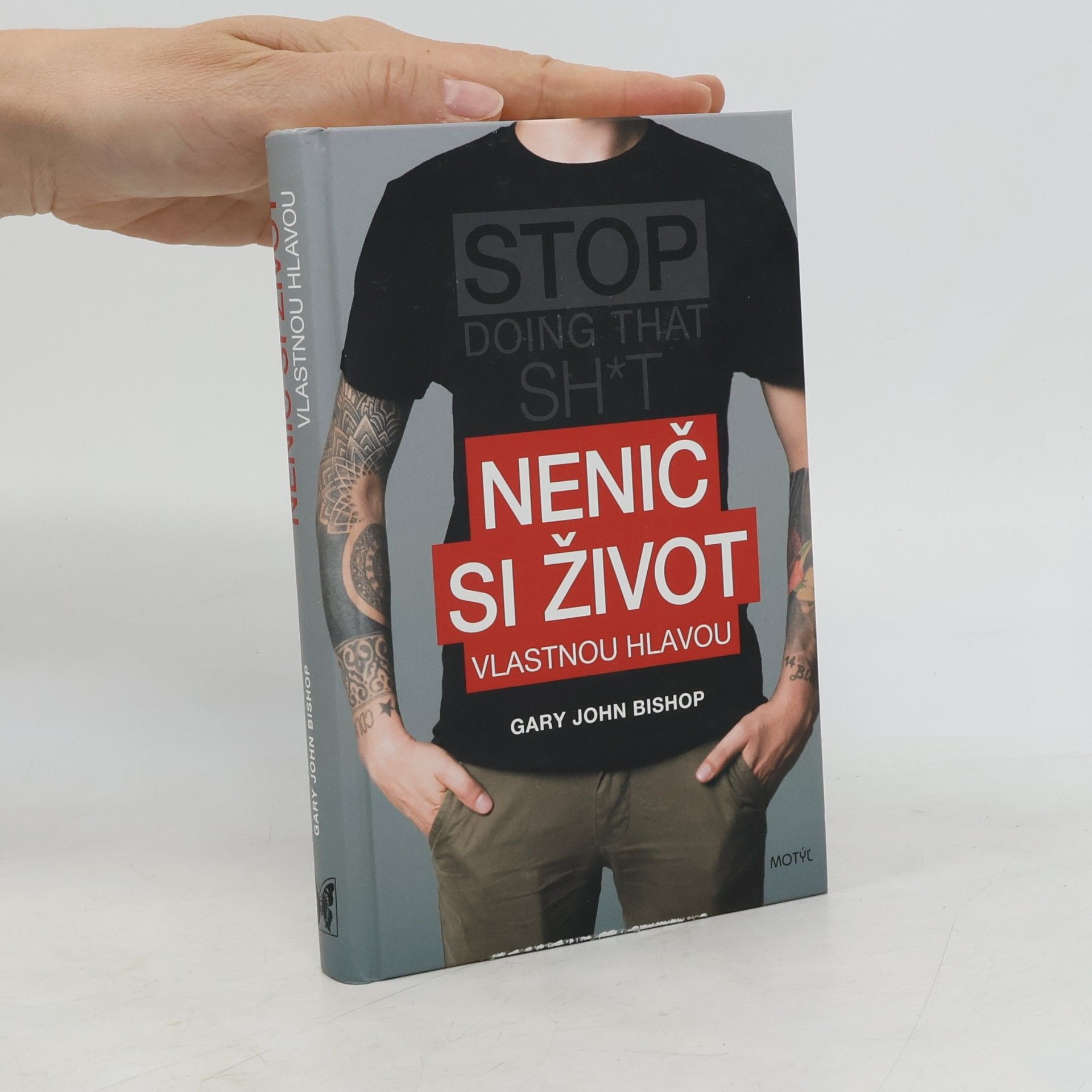 Gary John Bishop Nenič si život vlastnou hlavou