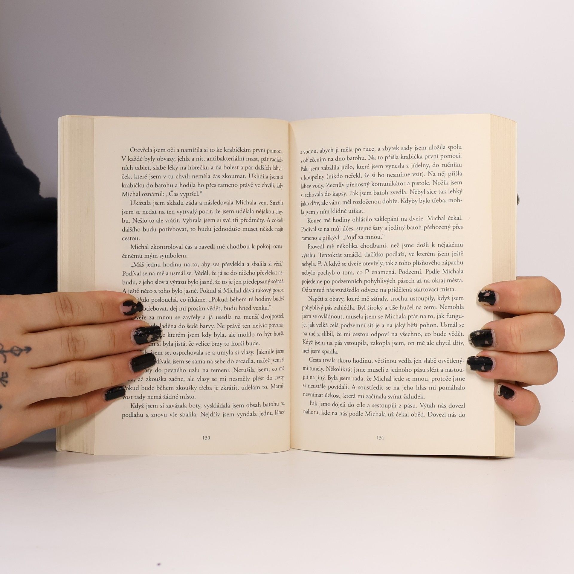 Joelle Charbonneau Univerzita výjimečných. Zkouška
