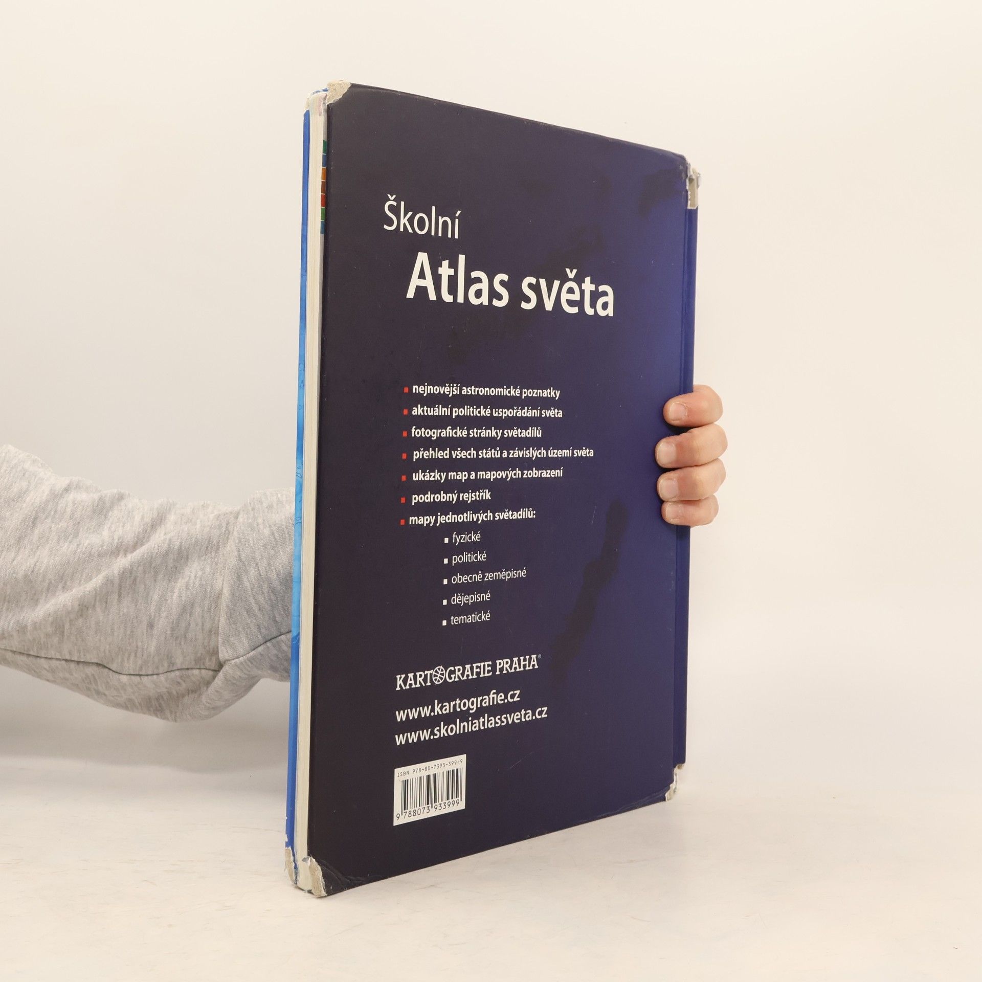 Kolektív autorov Školní atlas světa