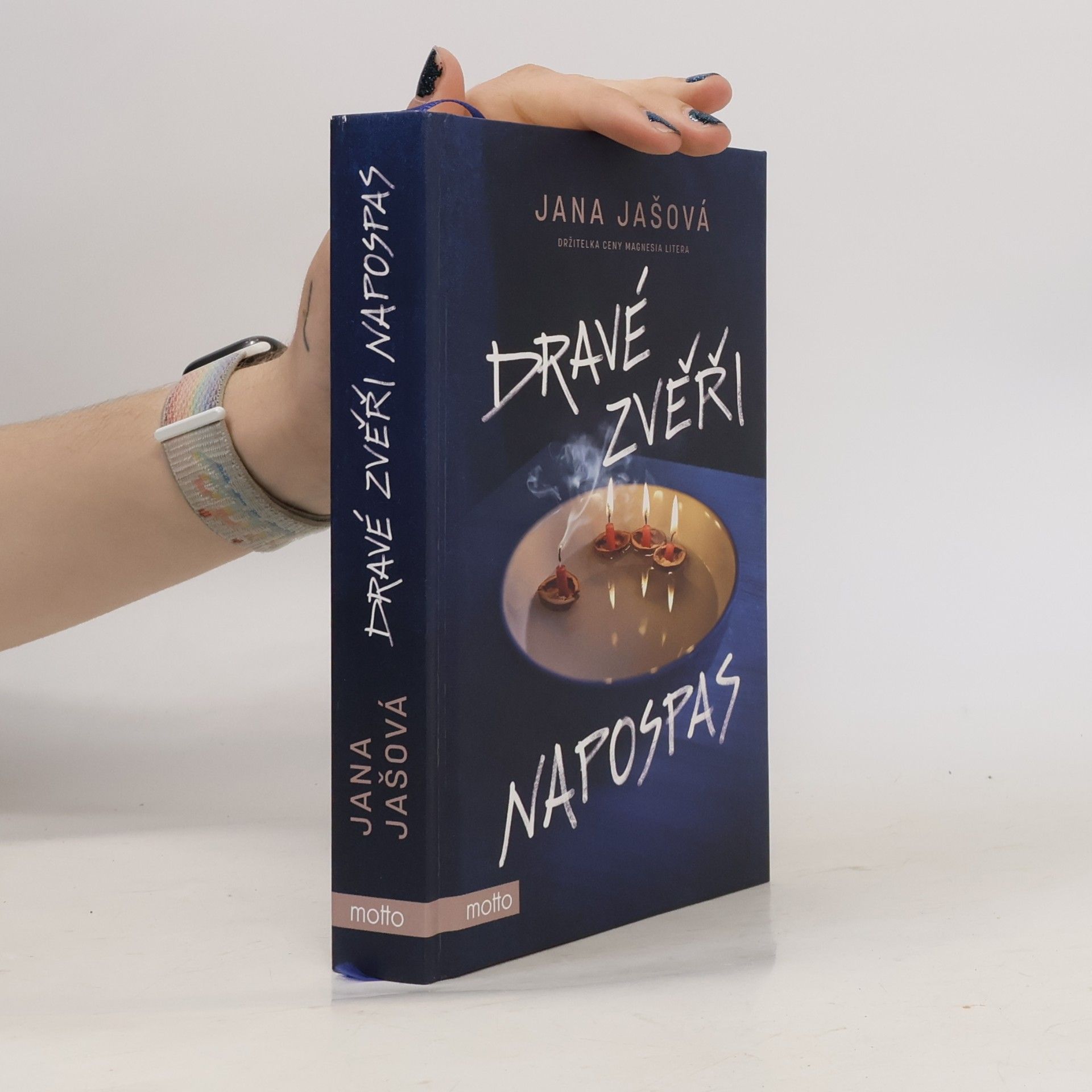 Jana Jašová Dravé zvěři napospas