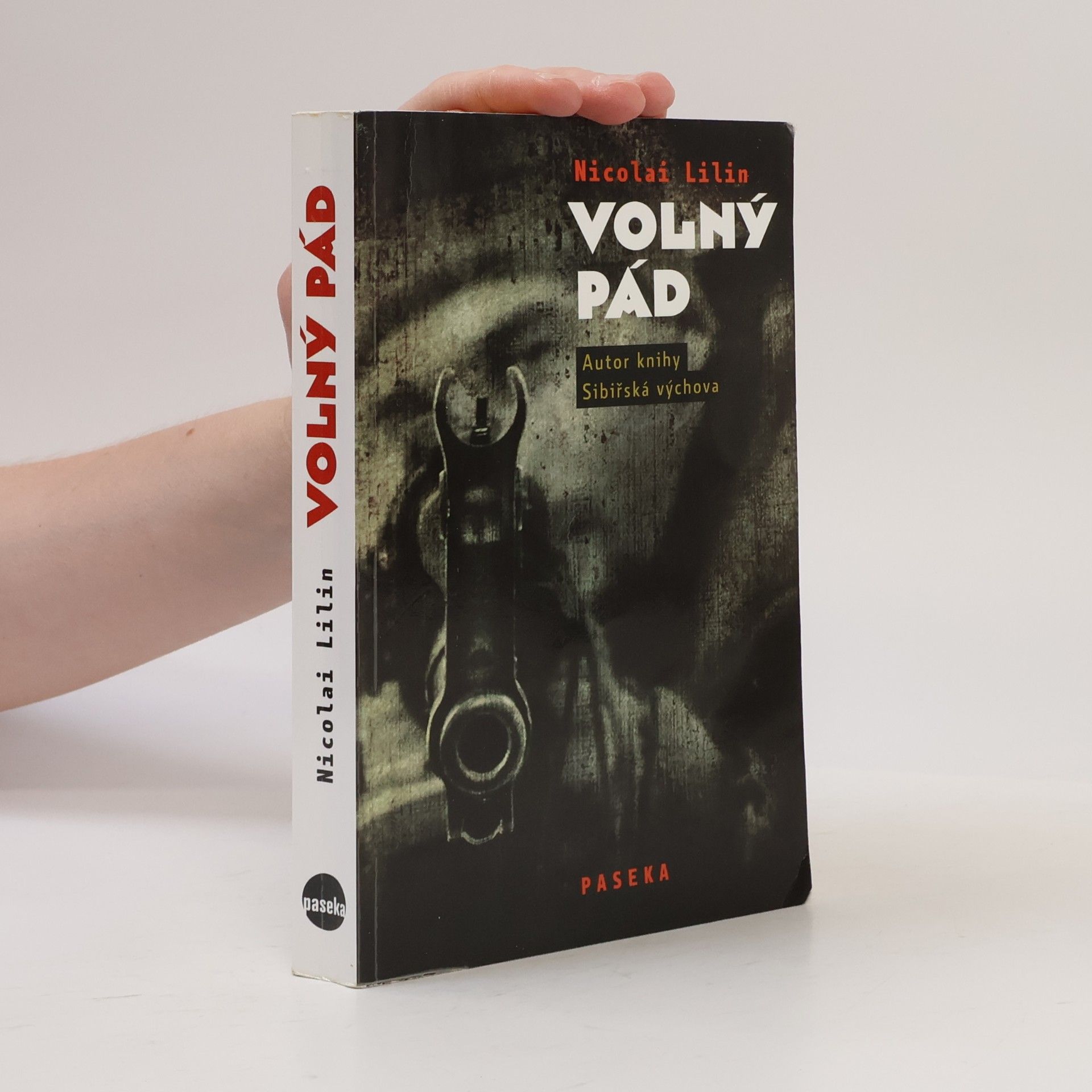Nicolai Lilin Volný pád