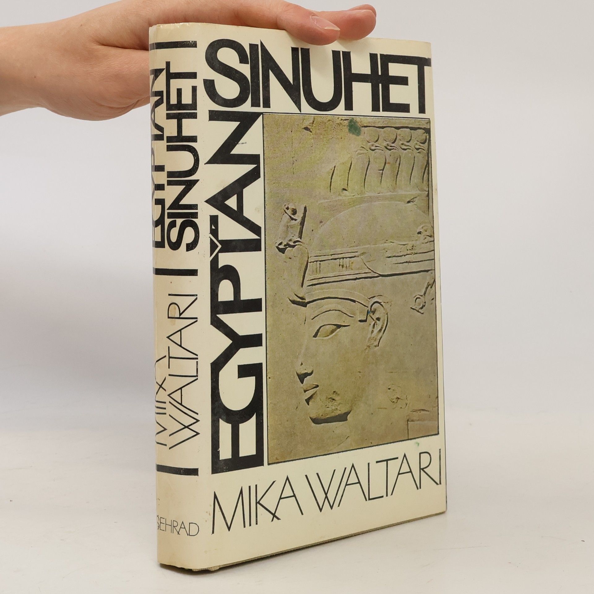 Mika Waltari Egypťan Sinuhet