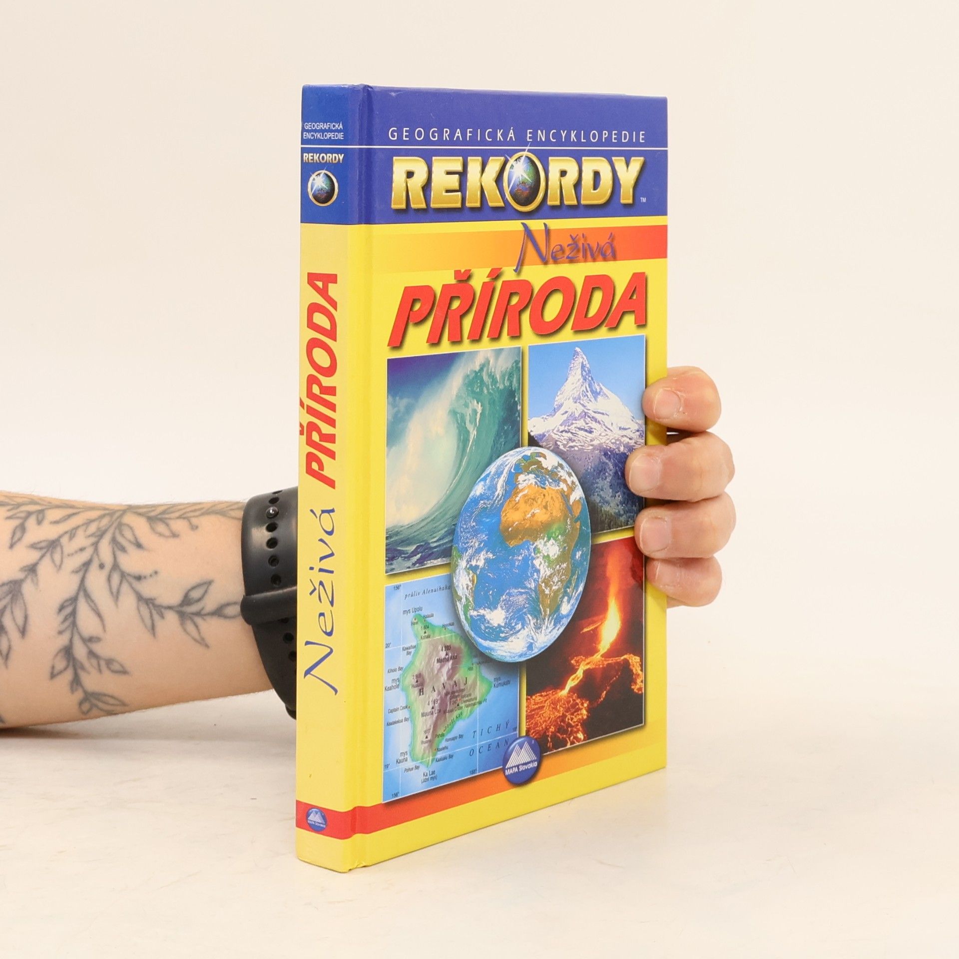 Róbert Čeman Neživá příroda. Geografická encyklopedie