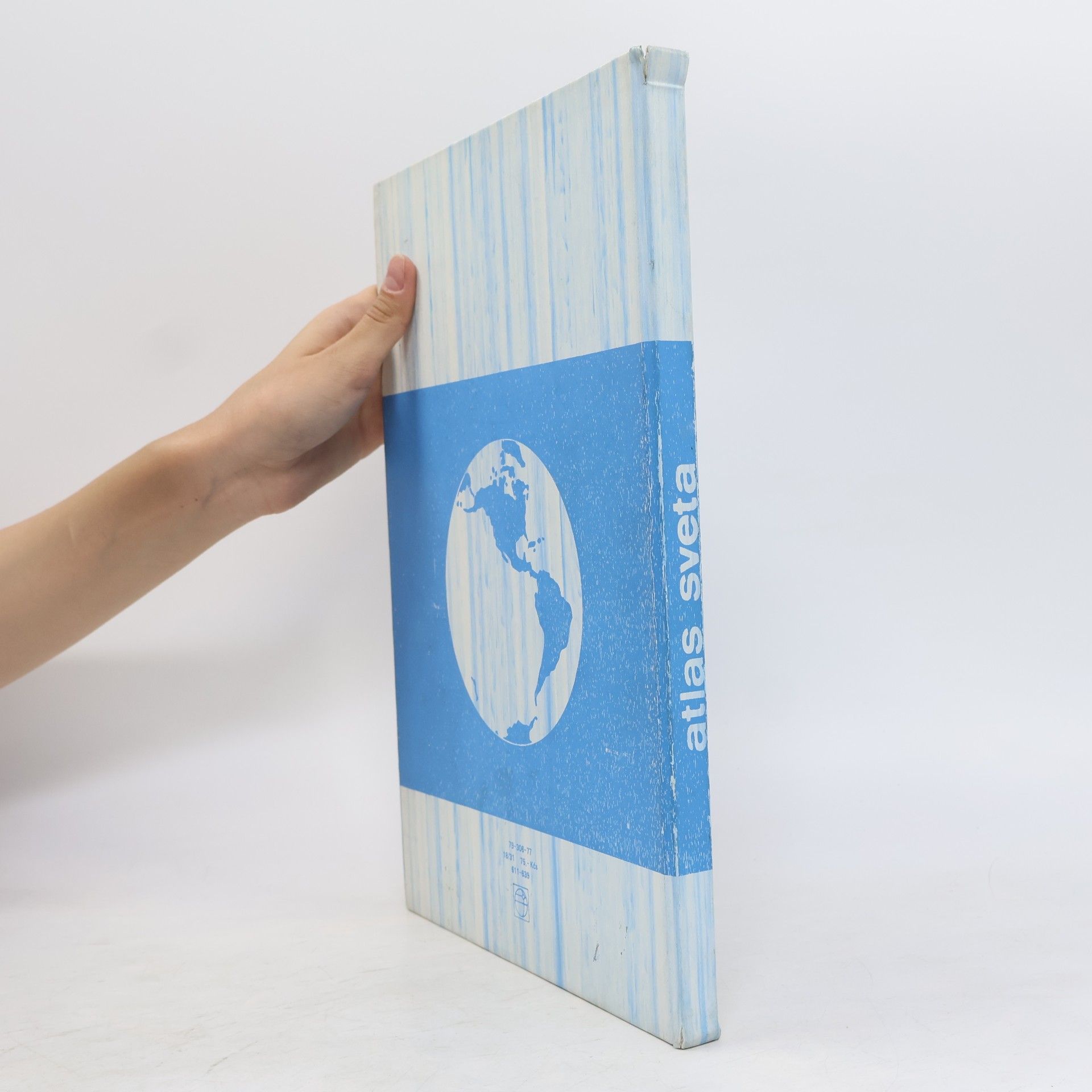 Autorenkollektiv Atlas sveta