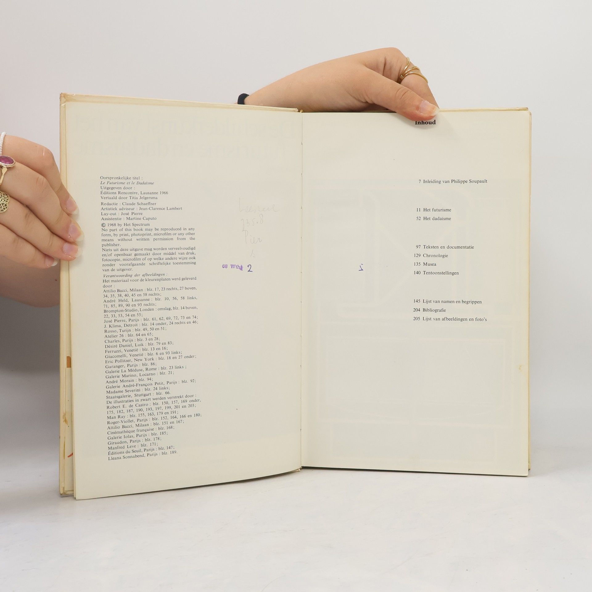 José Pierre De schilderkunst van het futurisme en dadaïsme