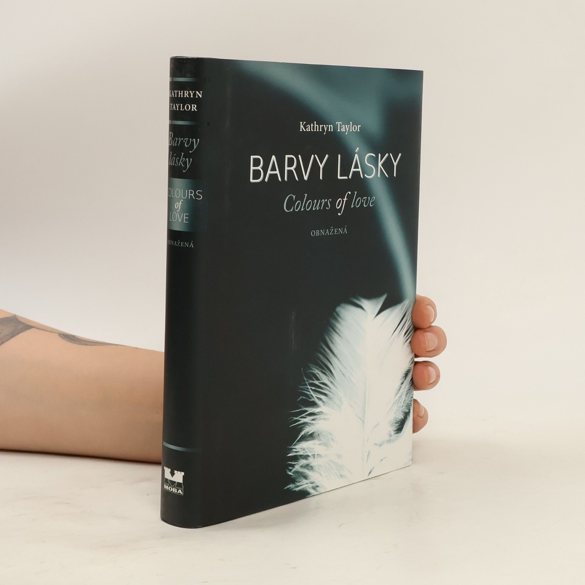Kathryn Taylor Barvy lásky = Colours of love. Obnažená