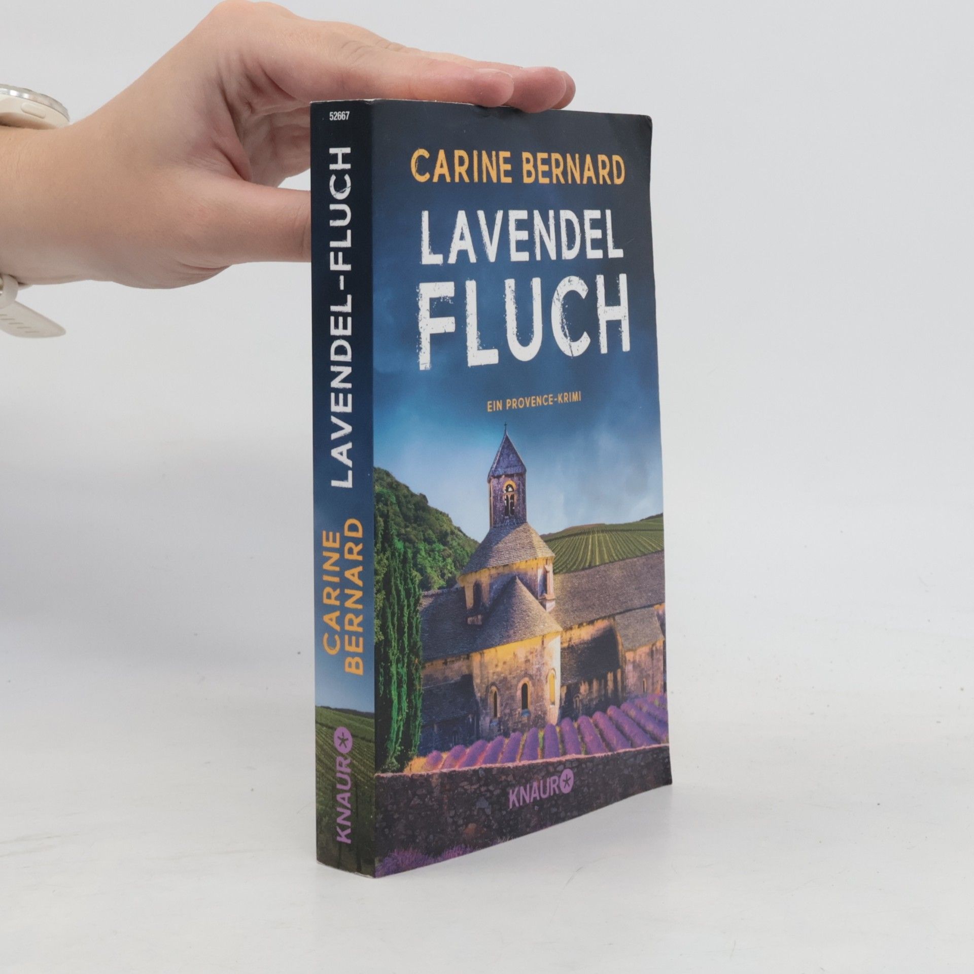 Carine Bernard Lavendel-Fluch