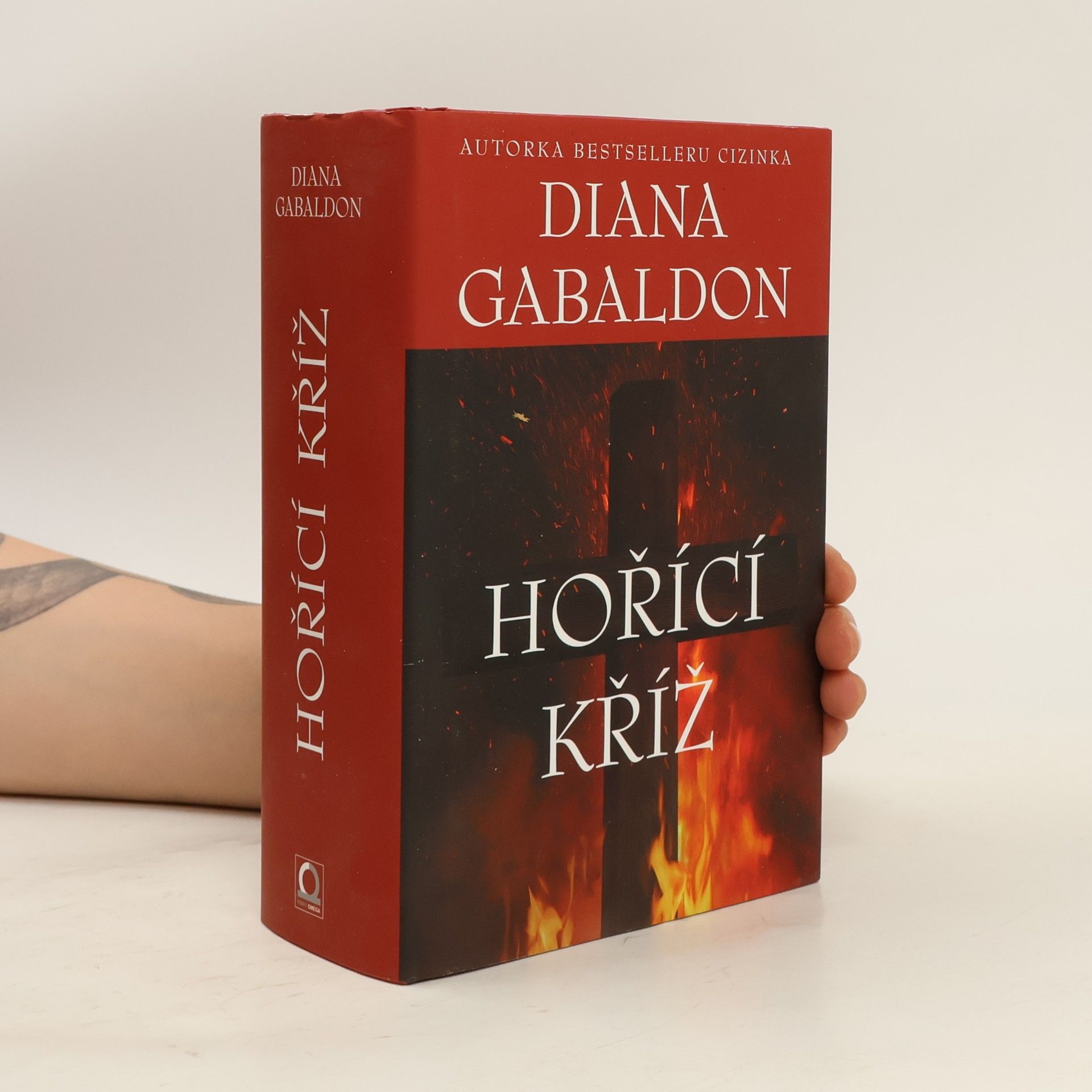 Diana Gabaldon Hořící kříž
