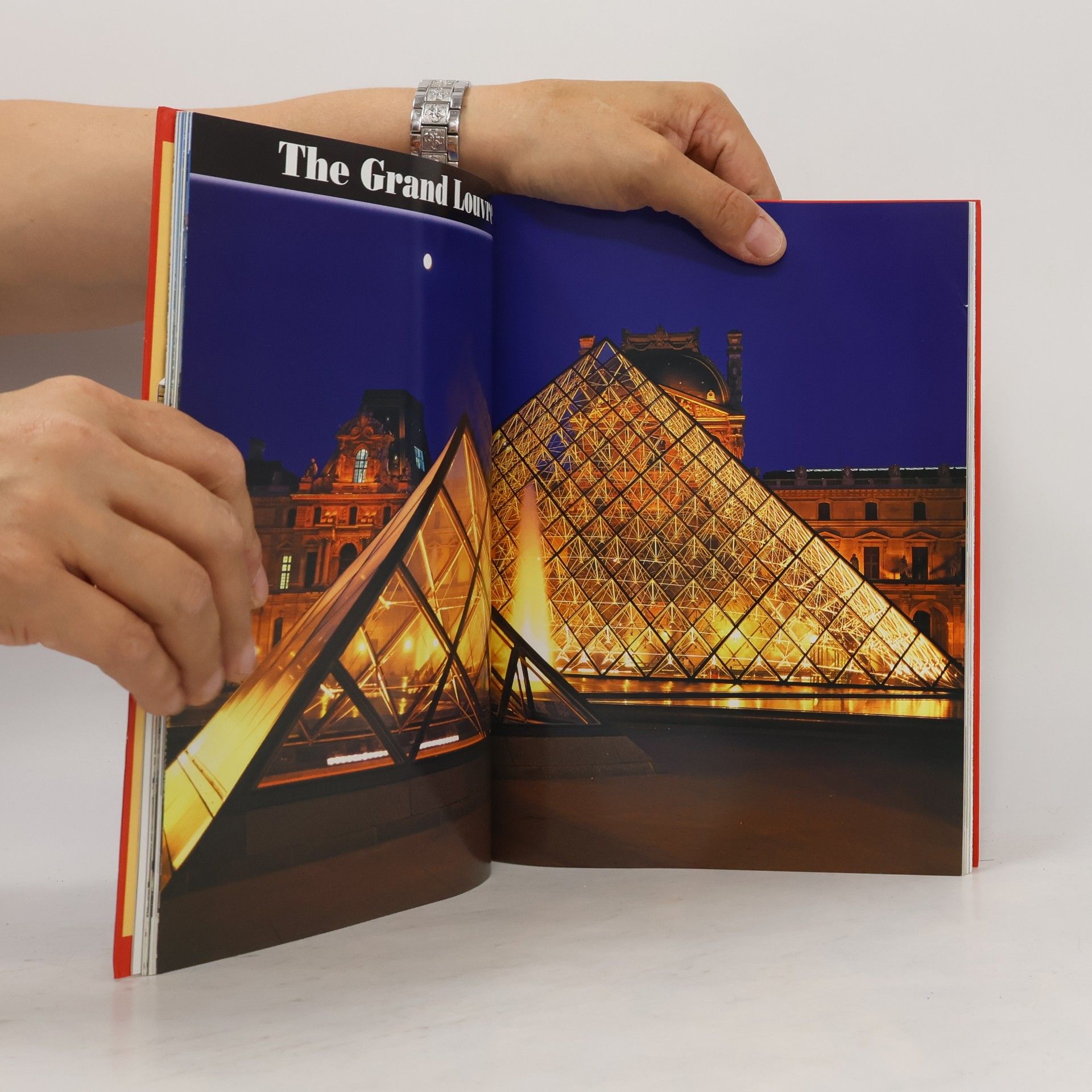 kolektiv The Golden Book. All Paris