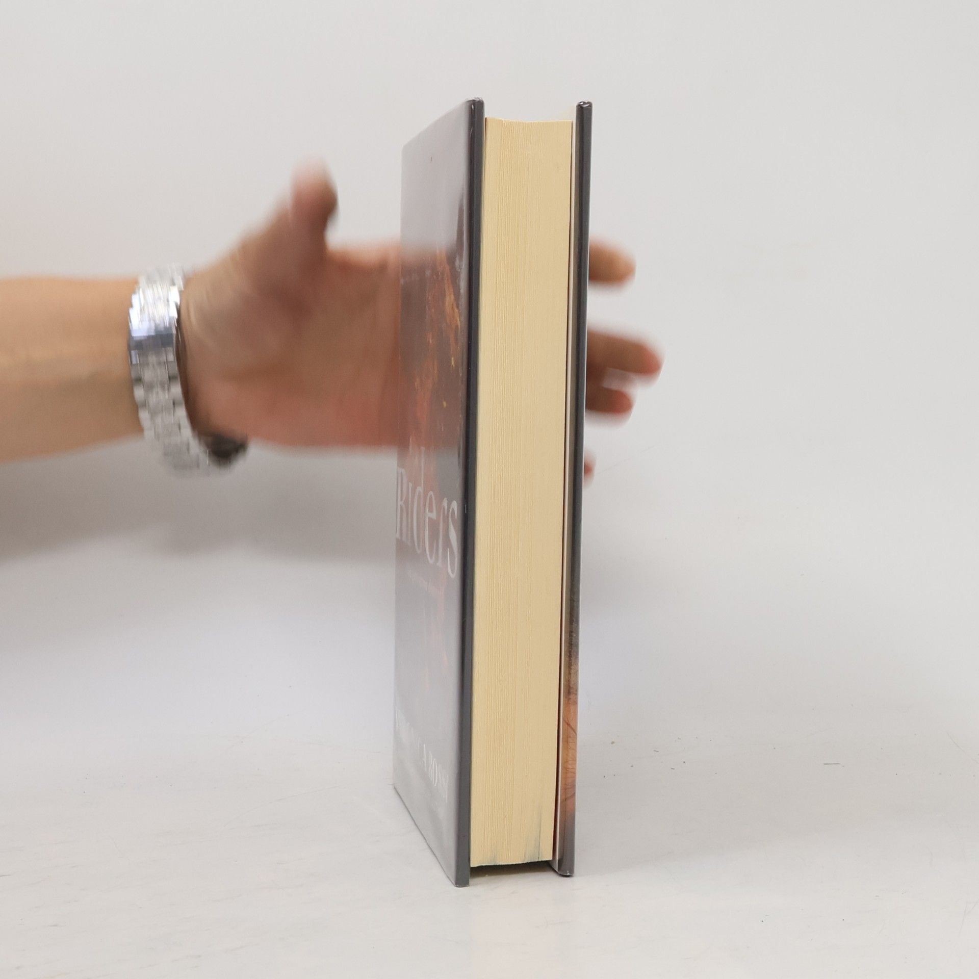 Veronica Rossi Riders