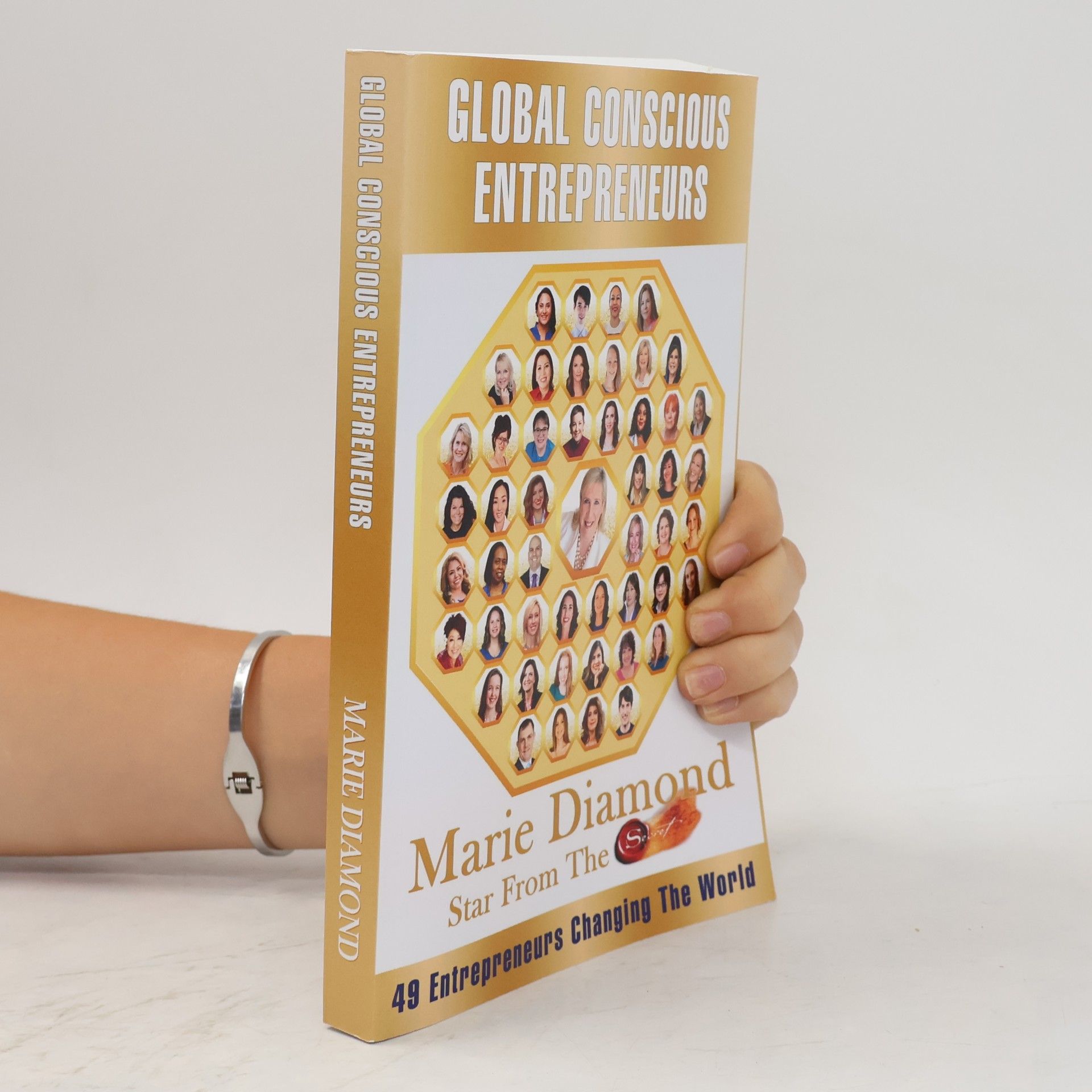 Global Conscious Entrepreneurs: 49 Entrepreneurs Changing the World