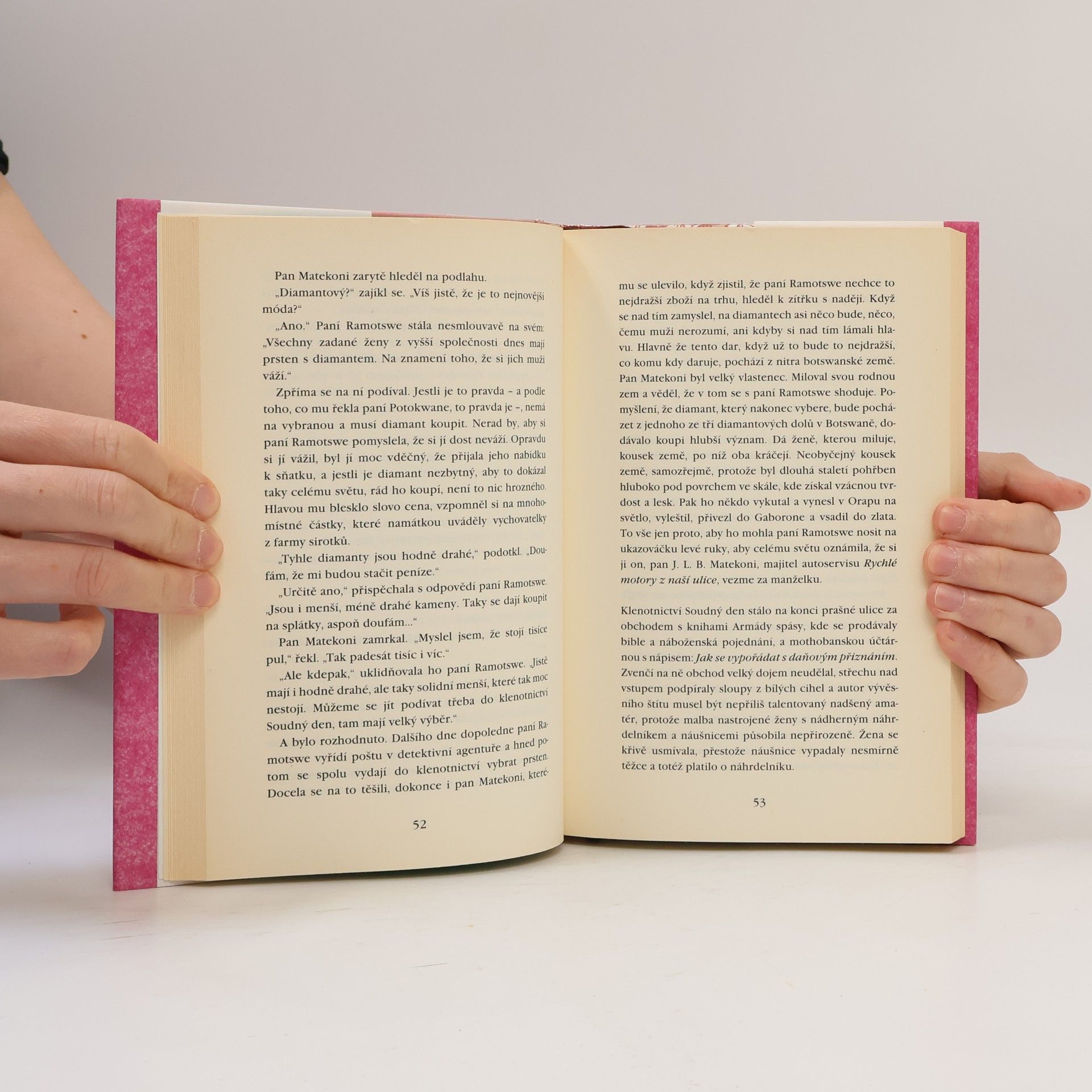 Alexander McCall Smith Žirafí slzy