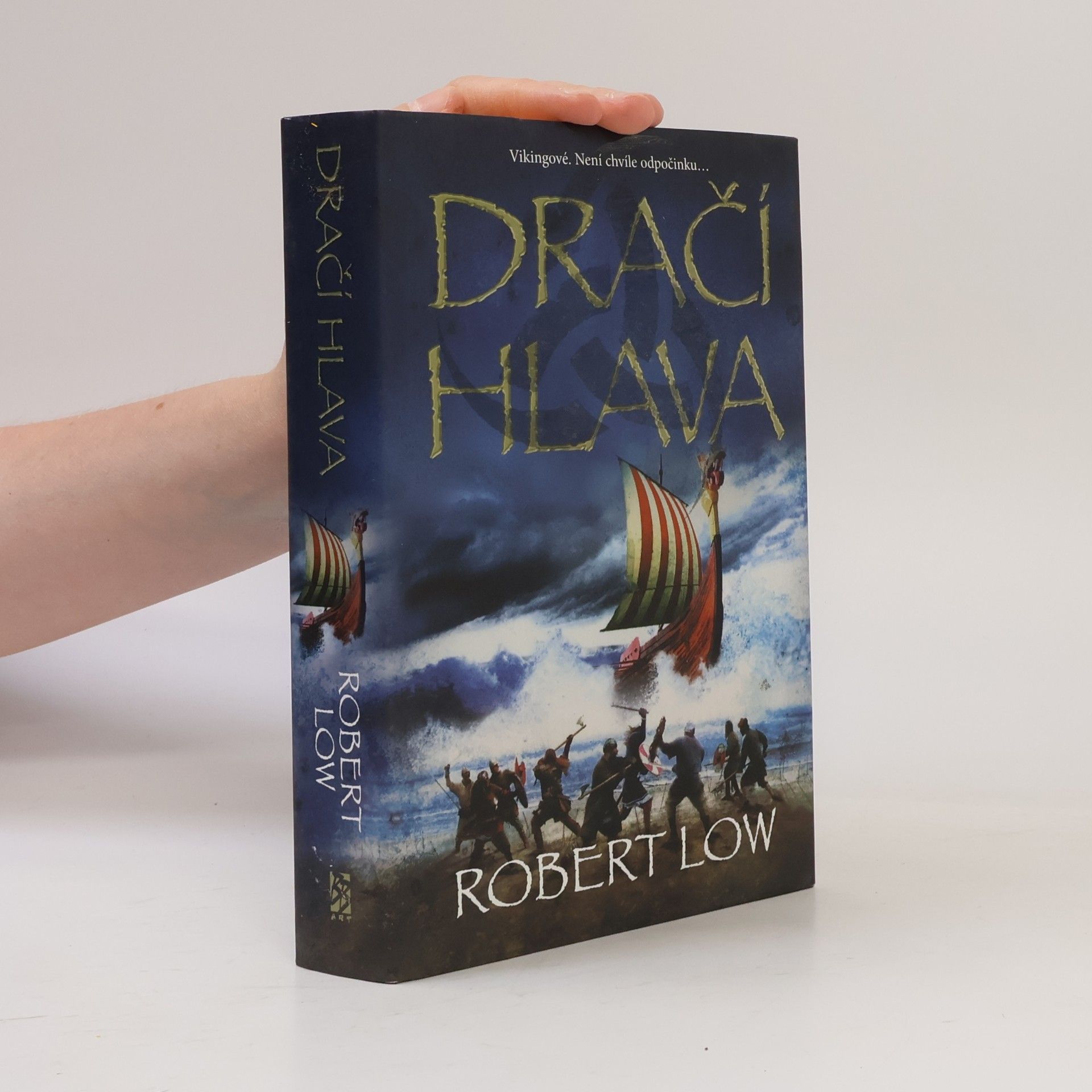 Robert Low Dračí hlava