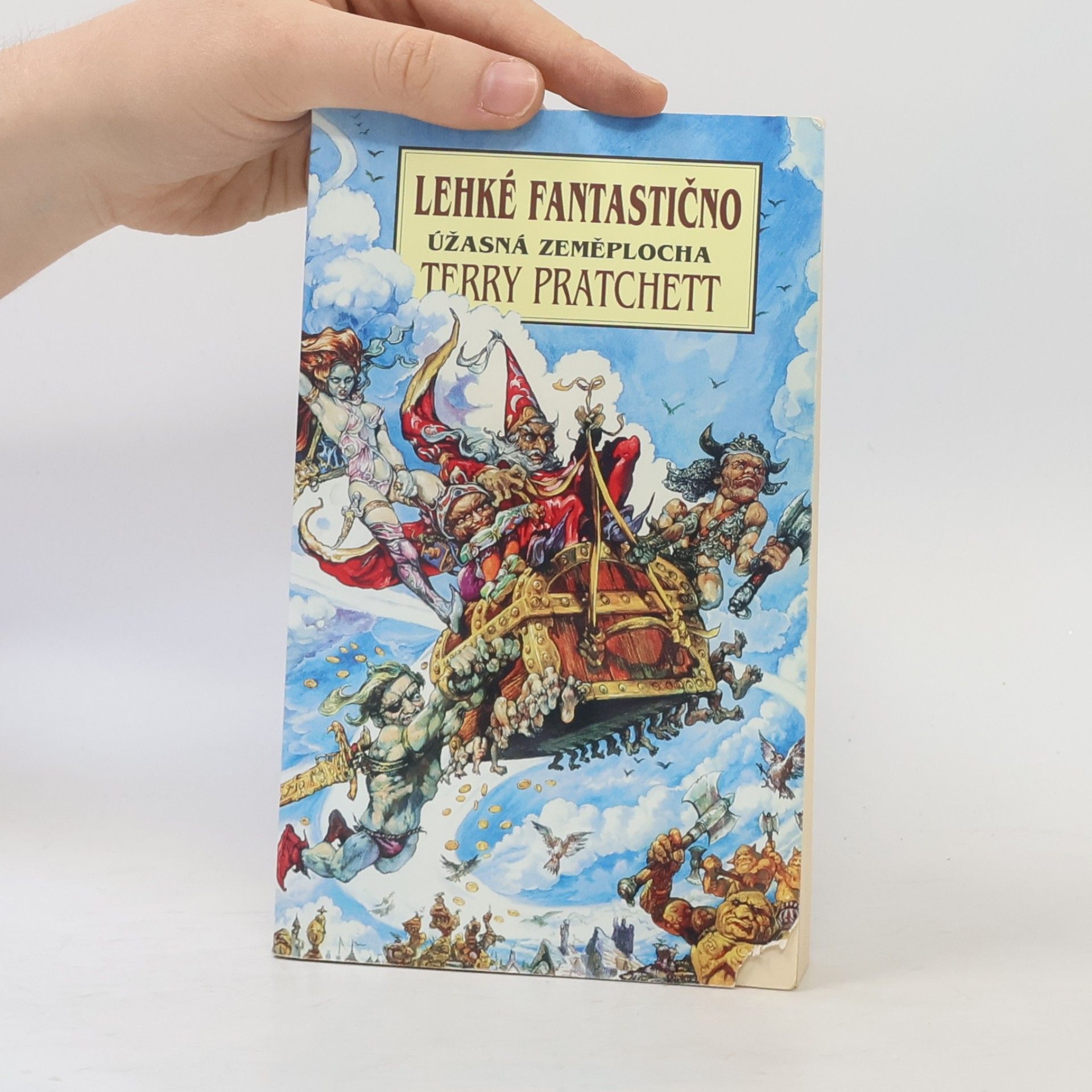Terry Pratchett Lehké fantastično