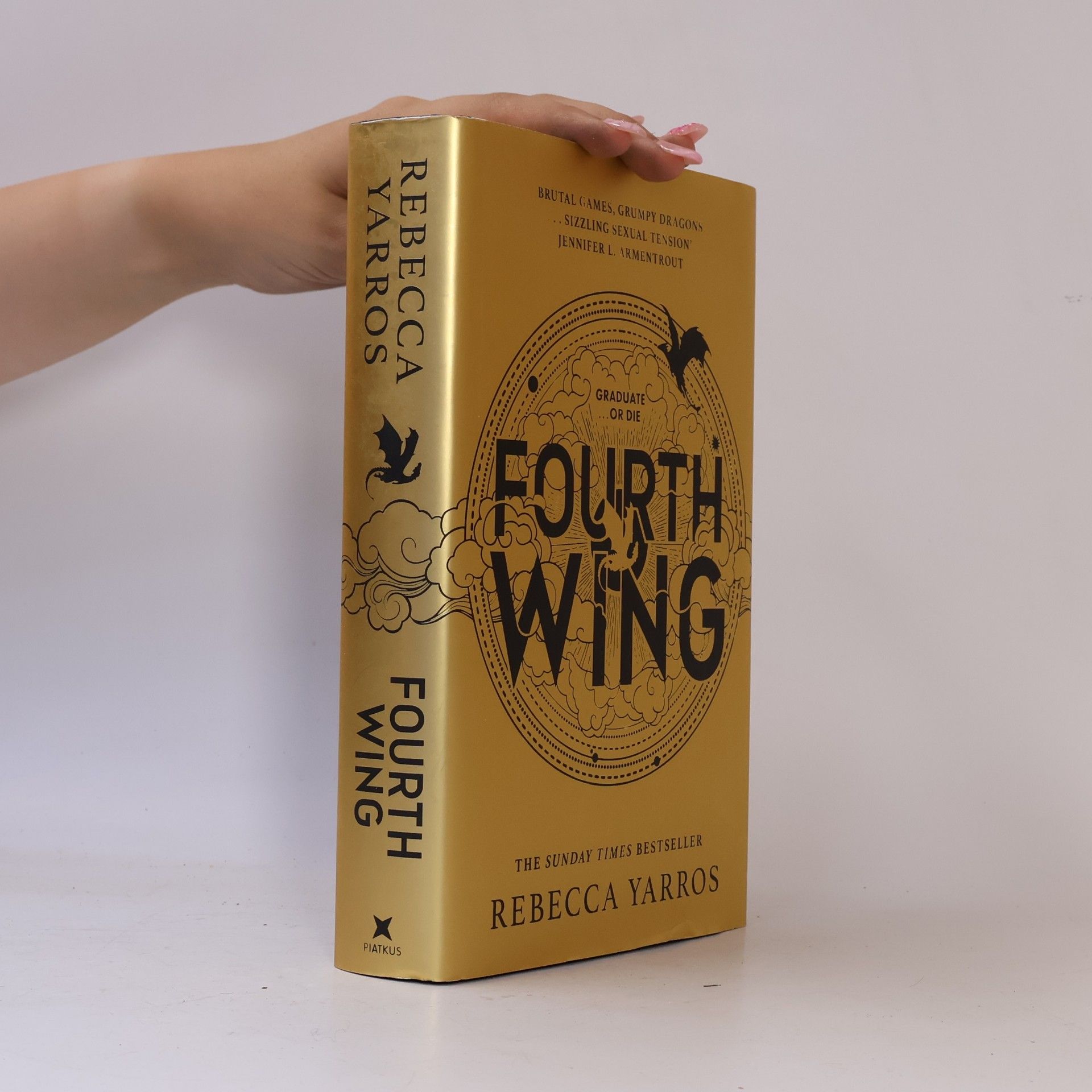 Rebecca Yarros Fourth Wing