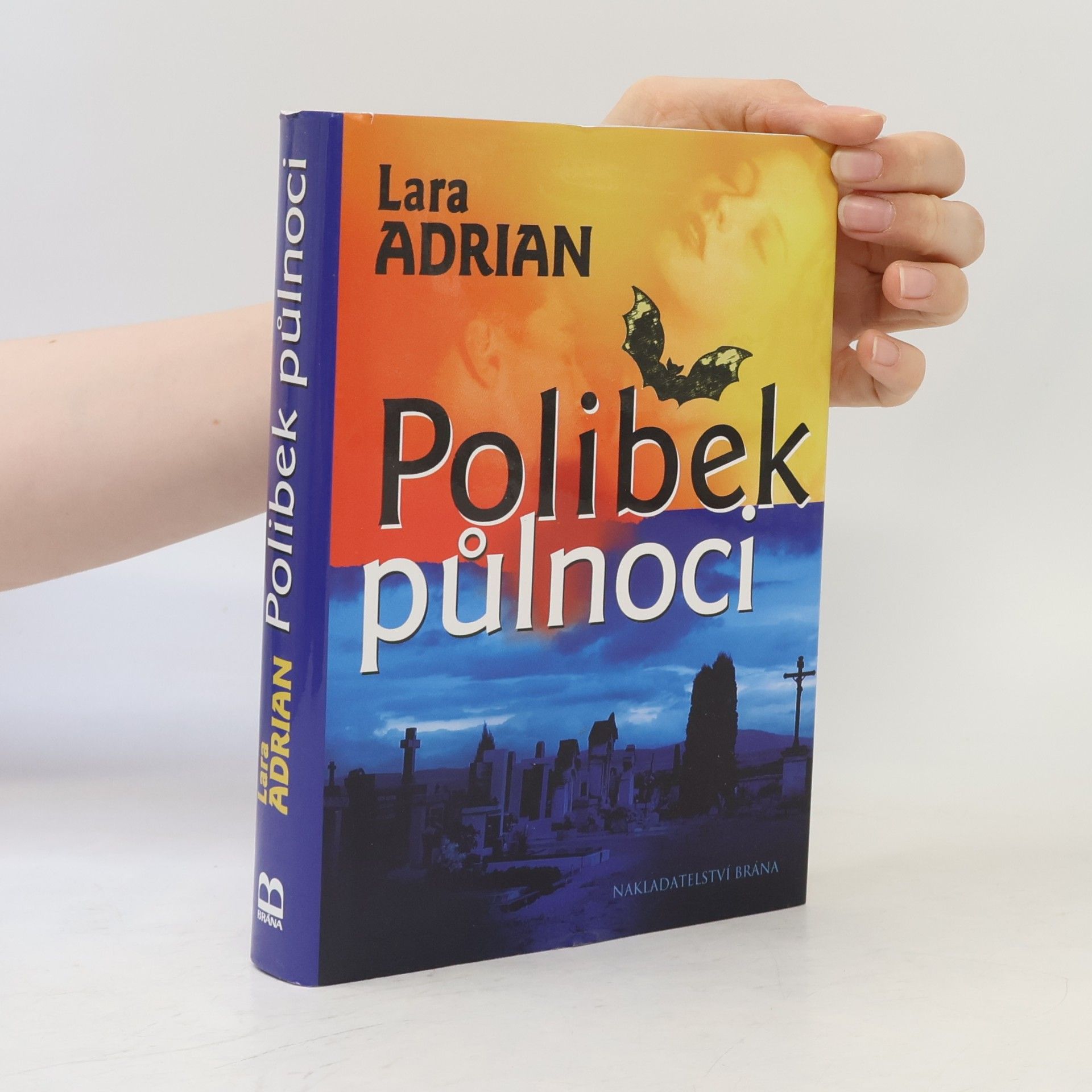 Lara Adrian Polibek půlnoci