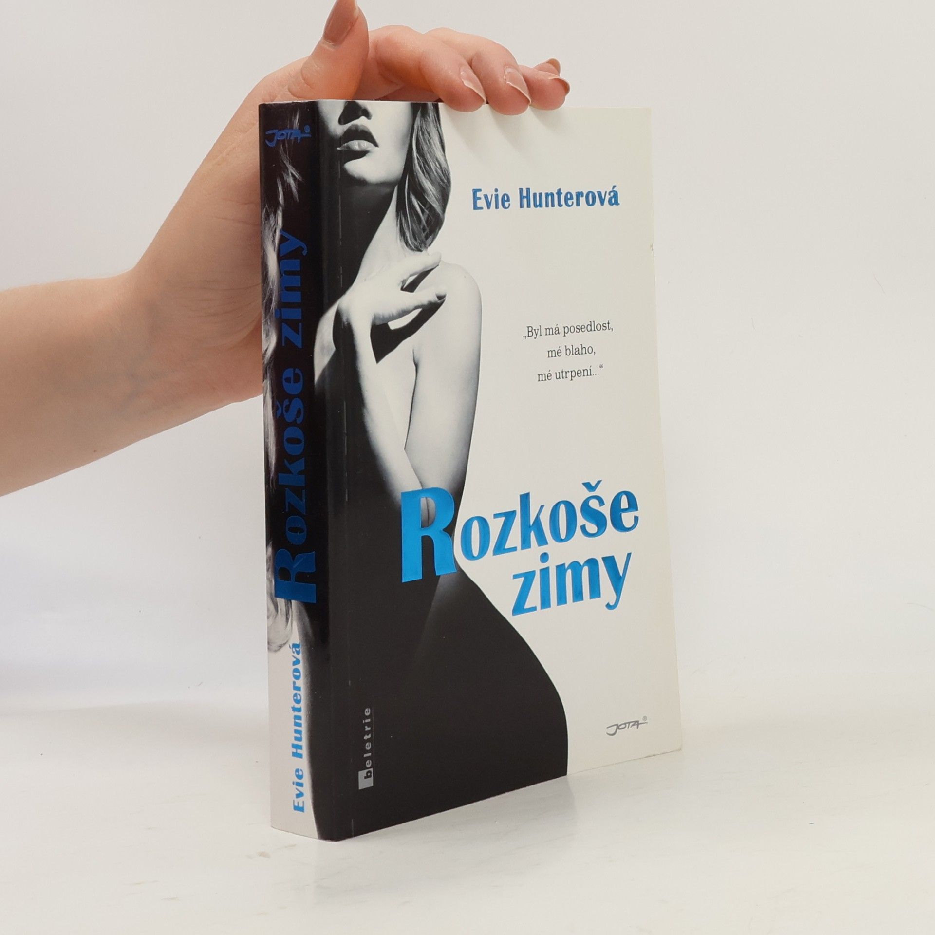 Evie Hunter Rozkoše zimy