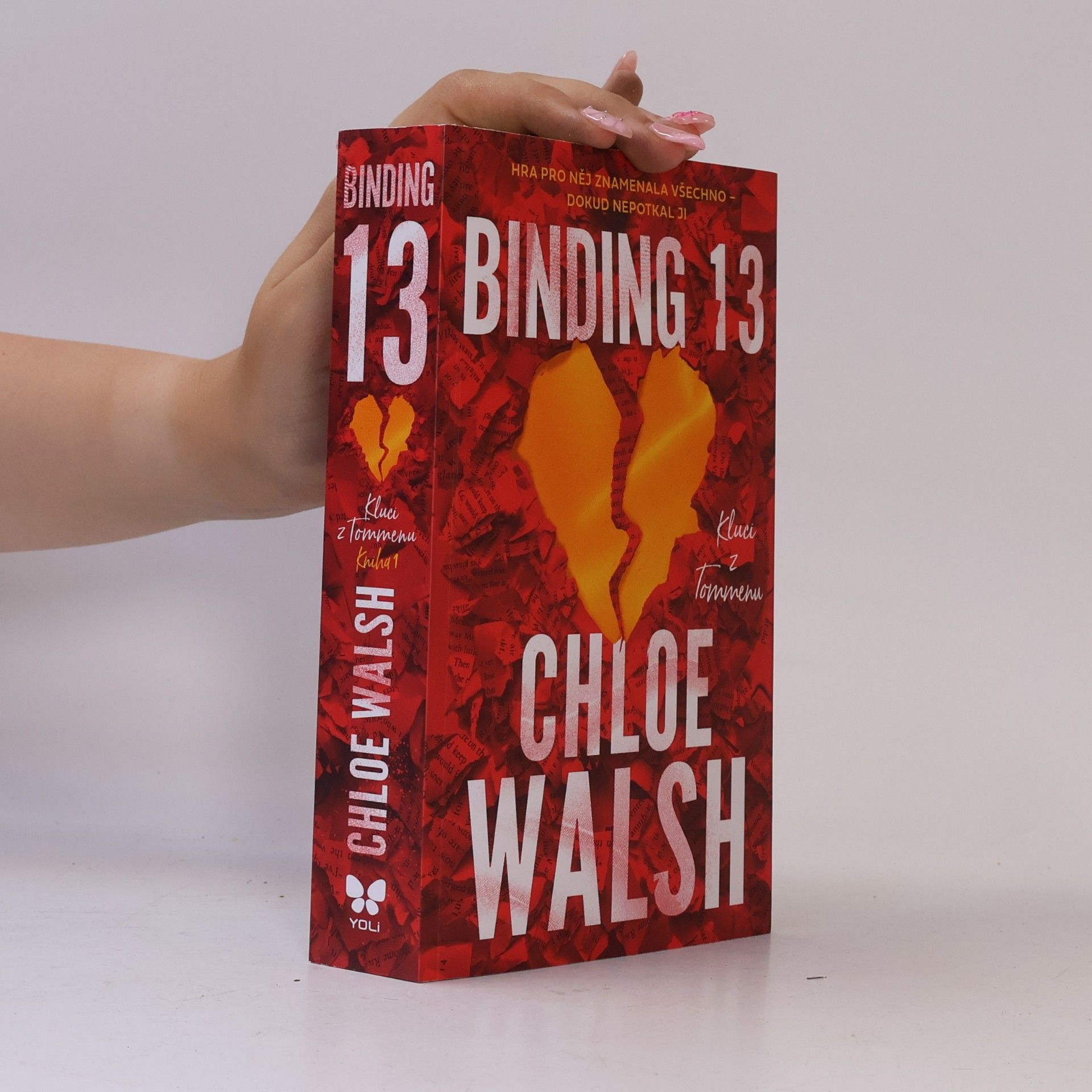 Chloe Walsh Binding 13