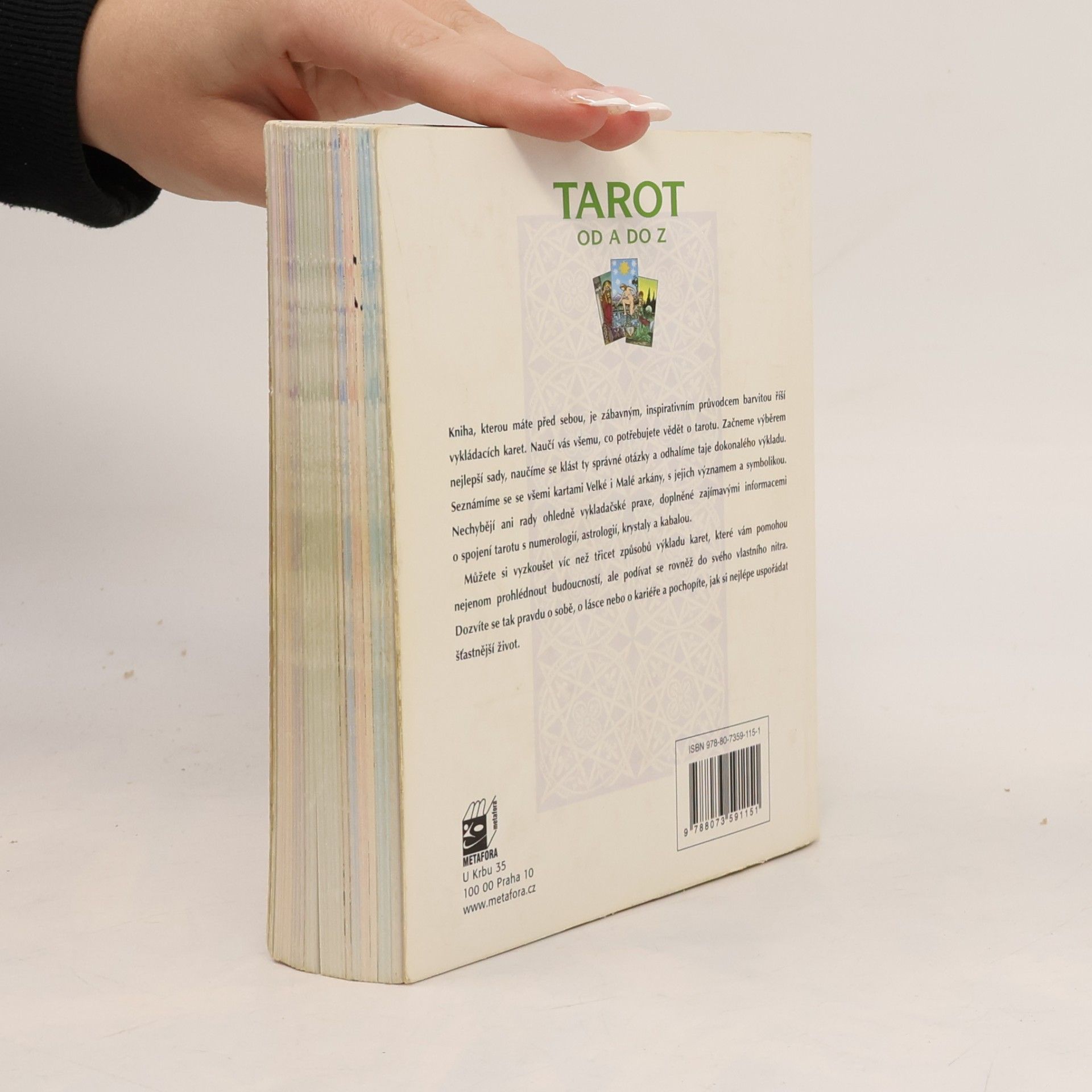 Sarah Bartlett Tarot od A do Z: Obdivuhodný svět vykládacích karet a jejich významů