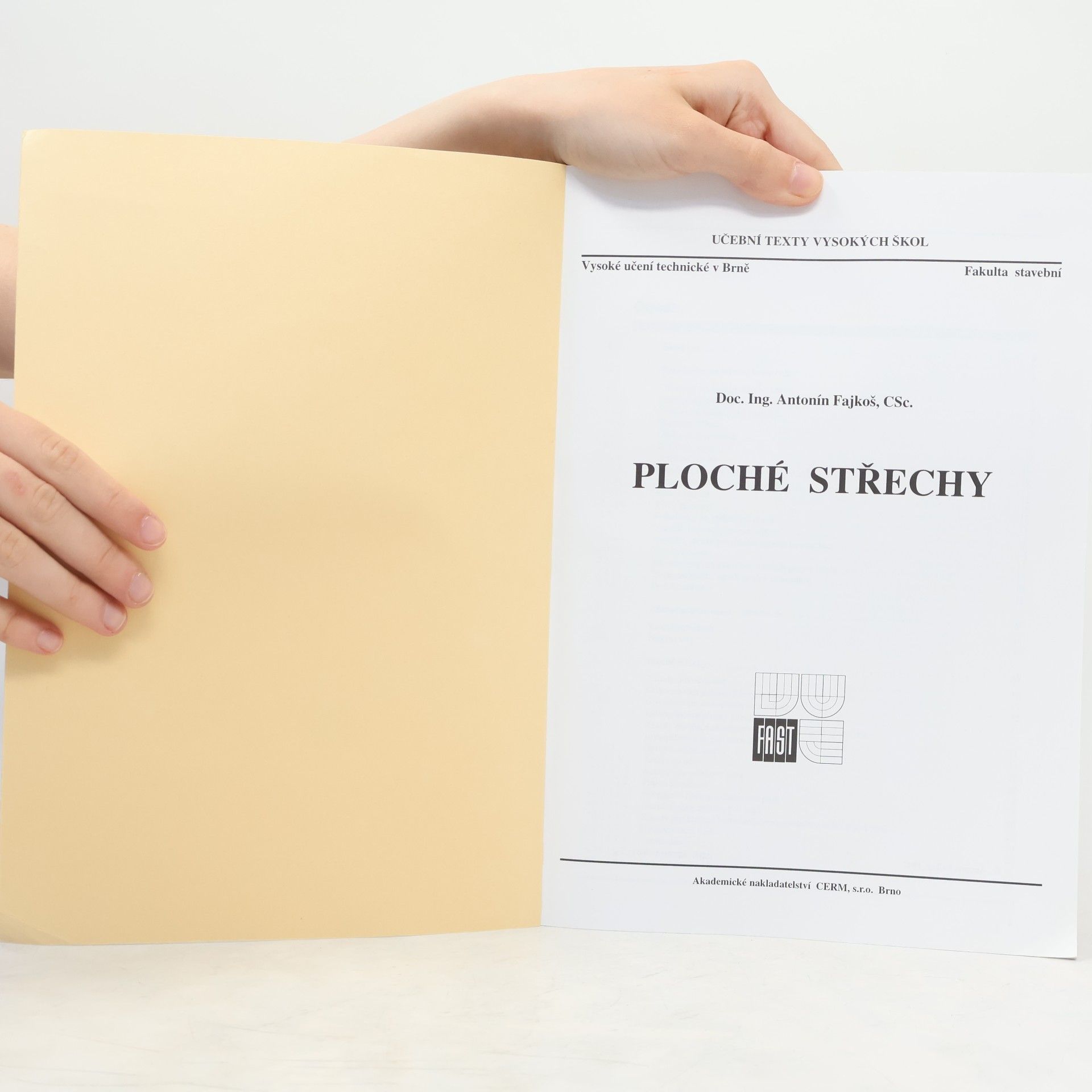 Antonín Fajkoš Ploché střechy