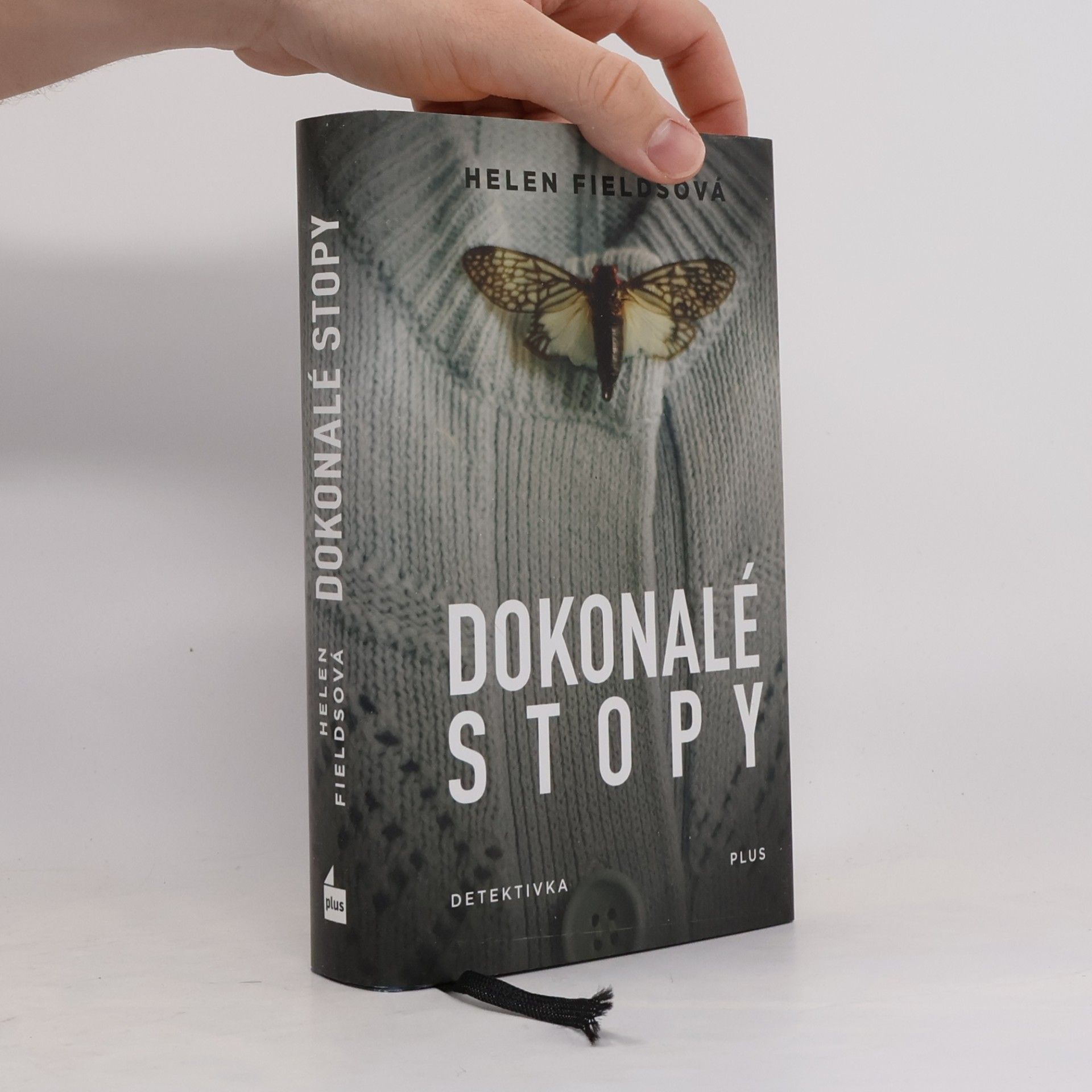 Helen Fields Dokonalé stopy