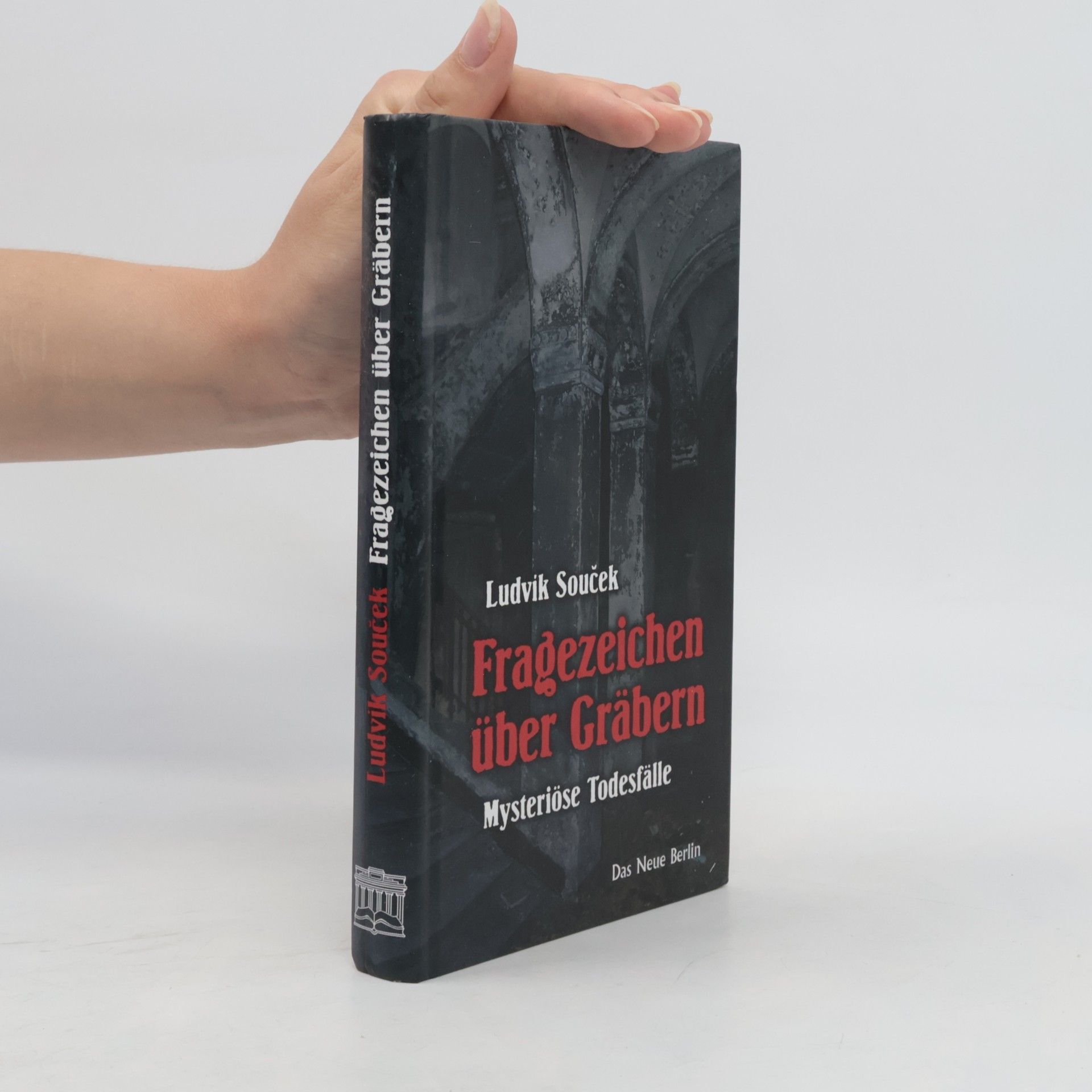 Ludvík Souček Fragezeichen über Gräbern
