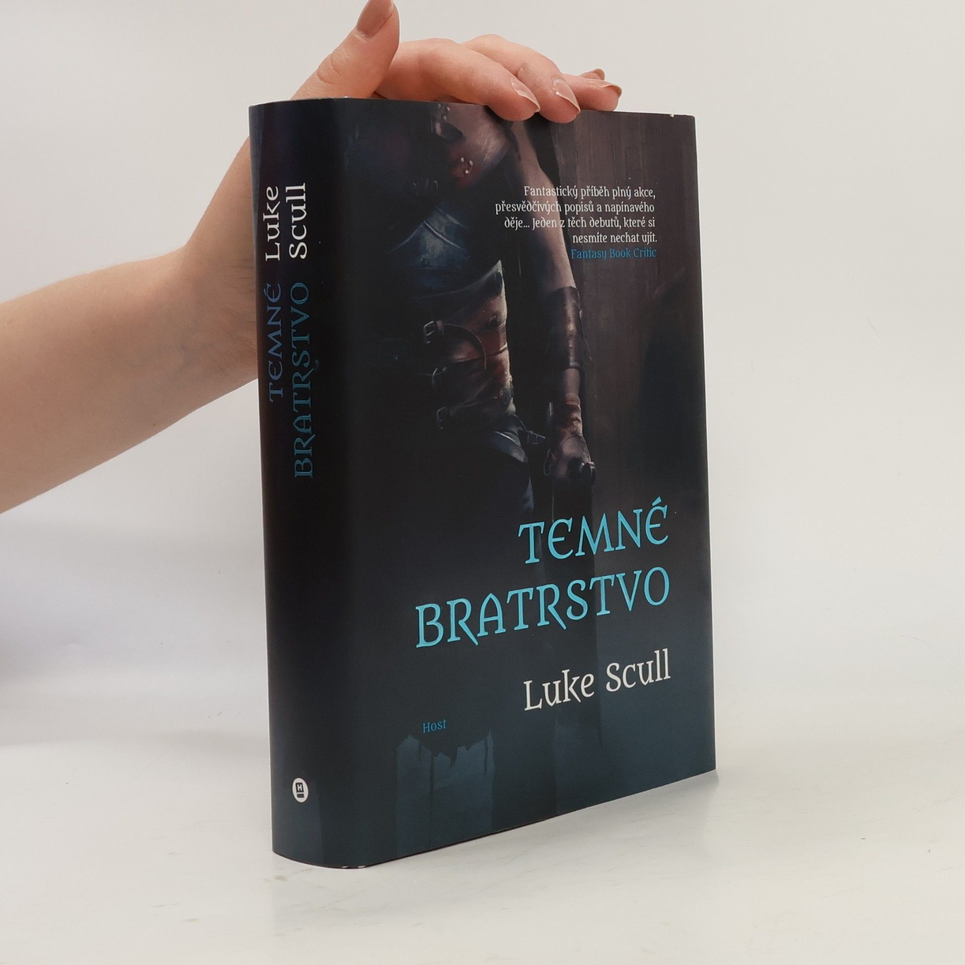 Luke Scull Temné bratrstvo