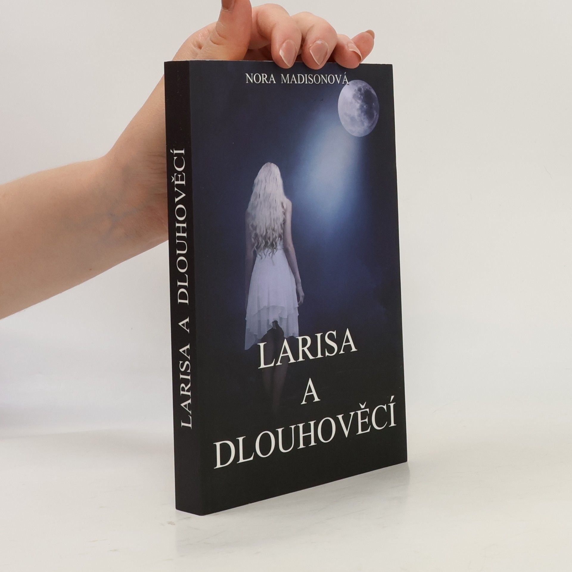 Nora Madisonová Larisa a dlouhověcí