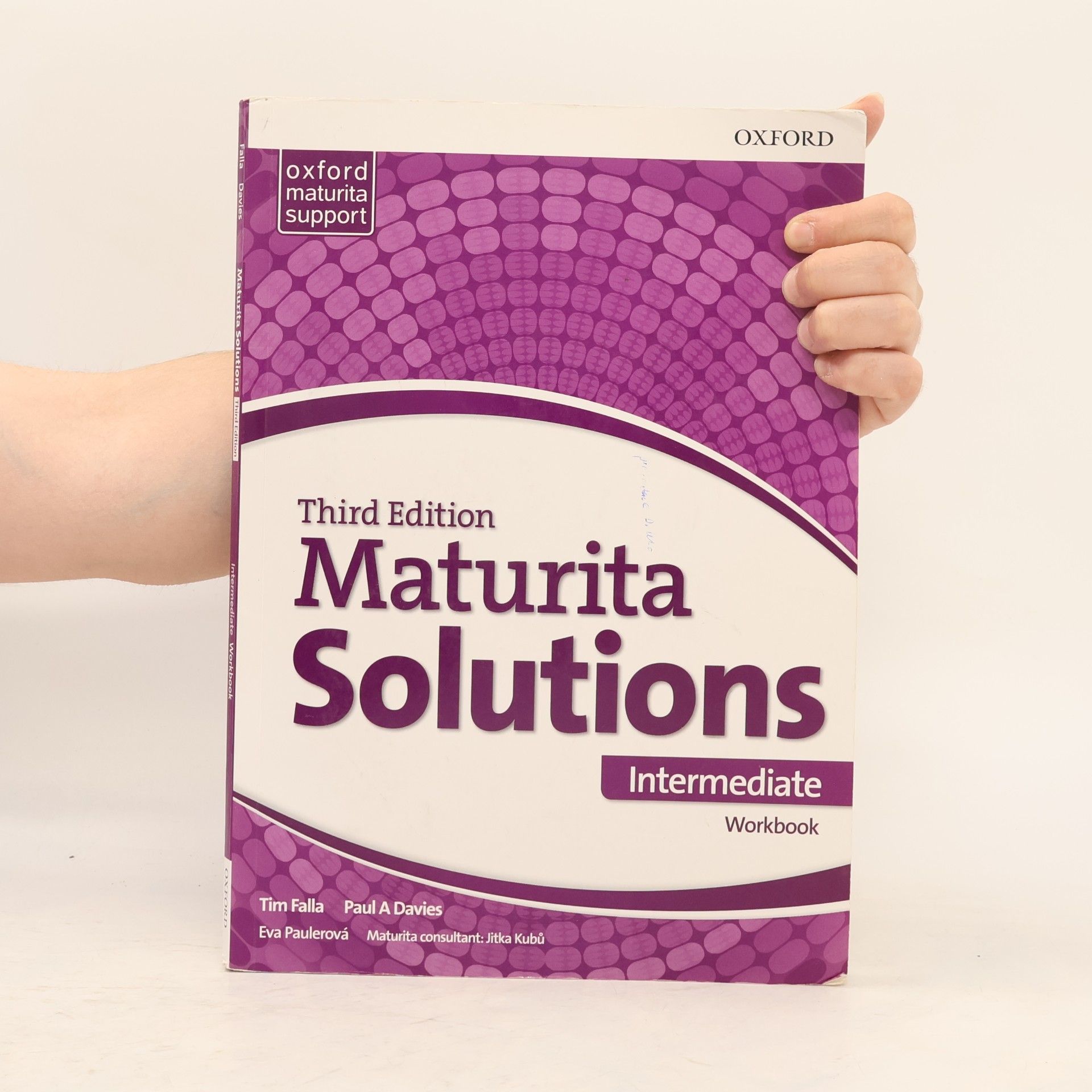 Collectif d'auteurs Maturita Solutions: Intermediate - Workbook